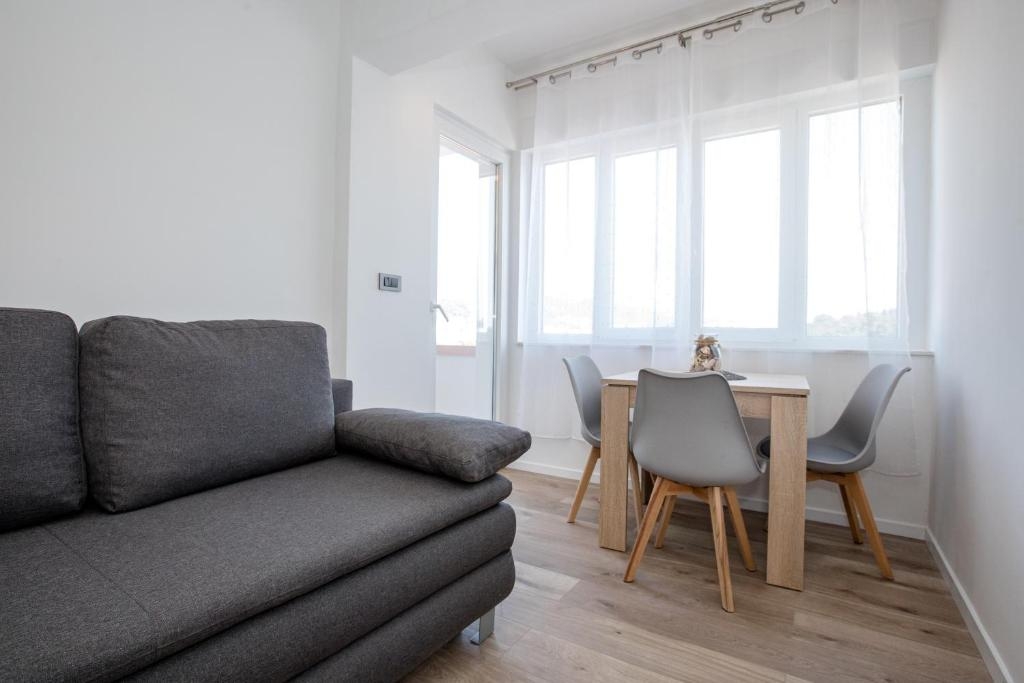 Top Rab Palit Top Rab Palit