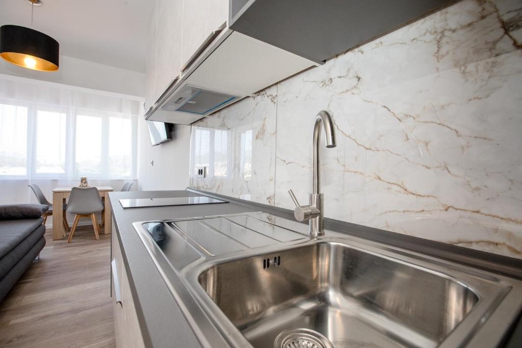 Top Rab Palit Top Rab Palit