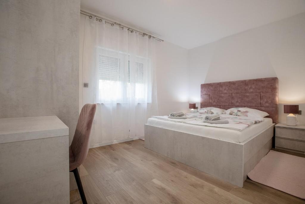 Top Rab Palit Top Rab Palit