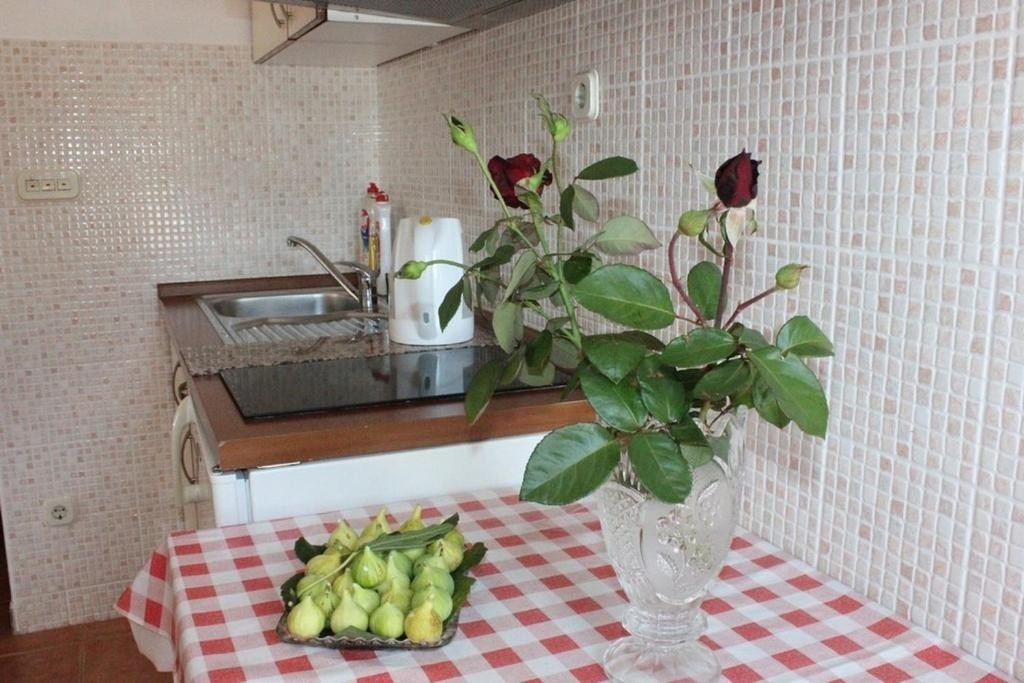 One bedroom apartment with balcony and sea view Živogošće - Blato, Makarska (A-25312-c)