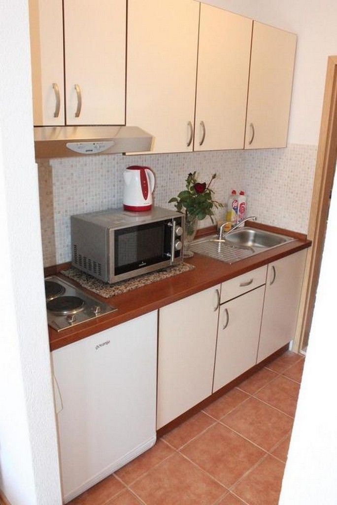 Studio flat with balcony and sea view Živogošće - Blato (Makarska) (AS-25312-a)
