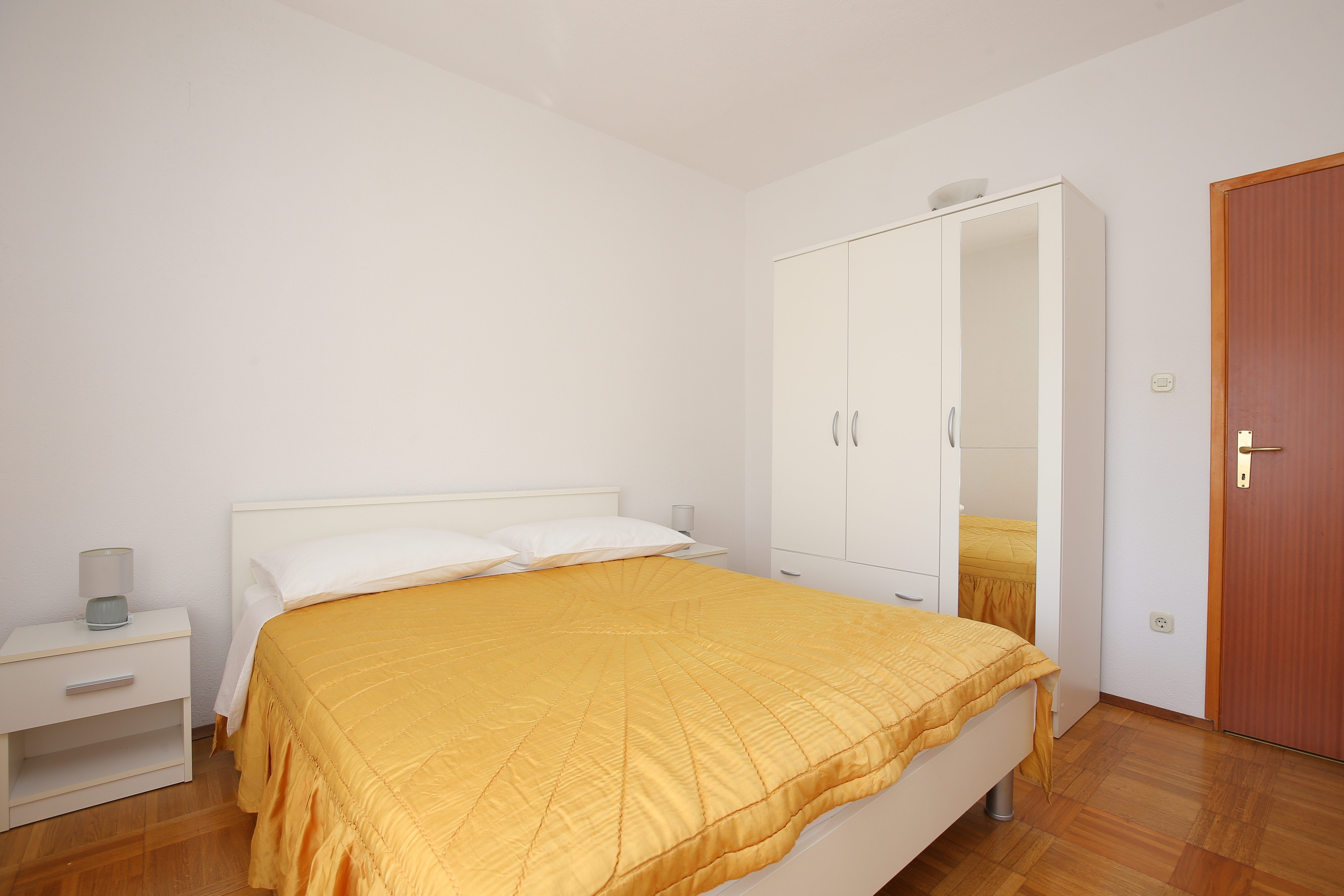 Top Trogir Vrsine Top Trogir Vrsine