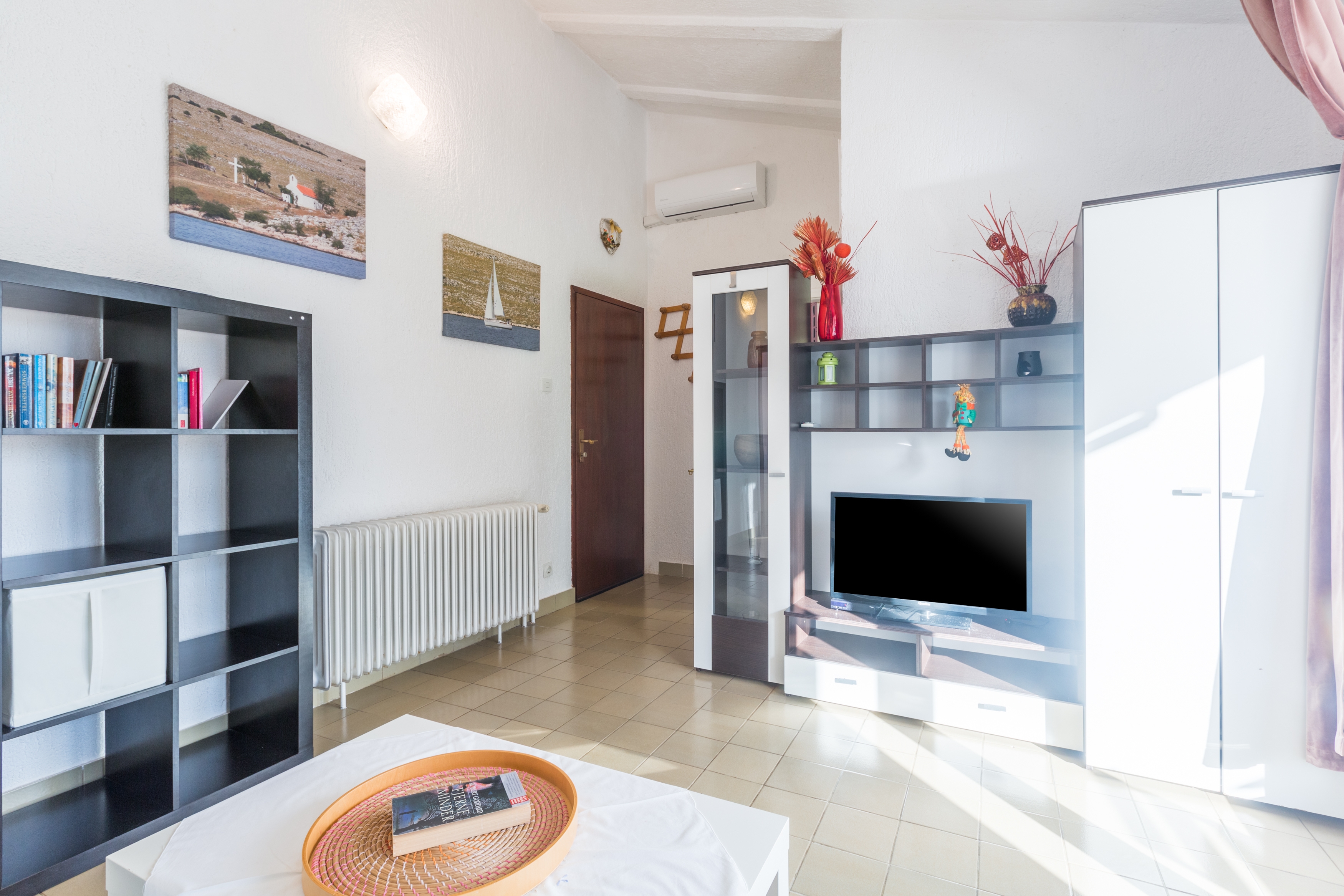 Top Novigrad Karigador Top Novigrad Karigador