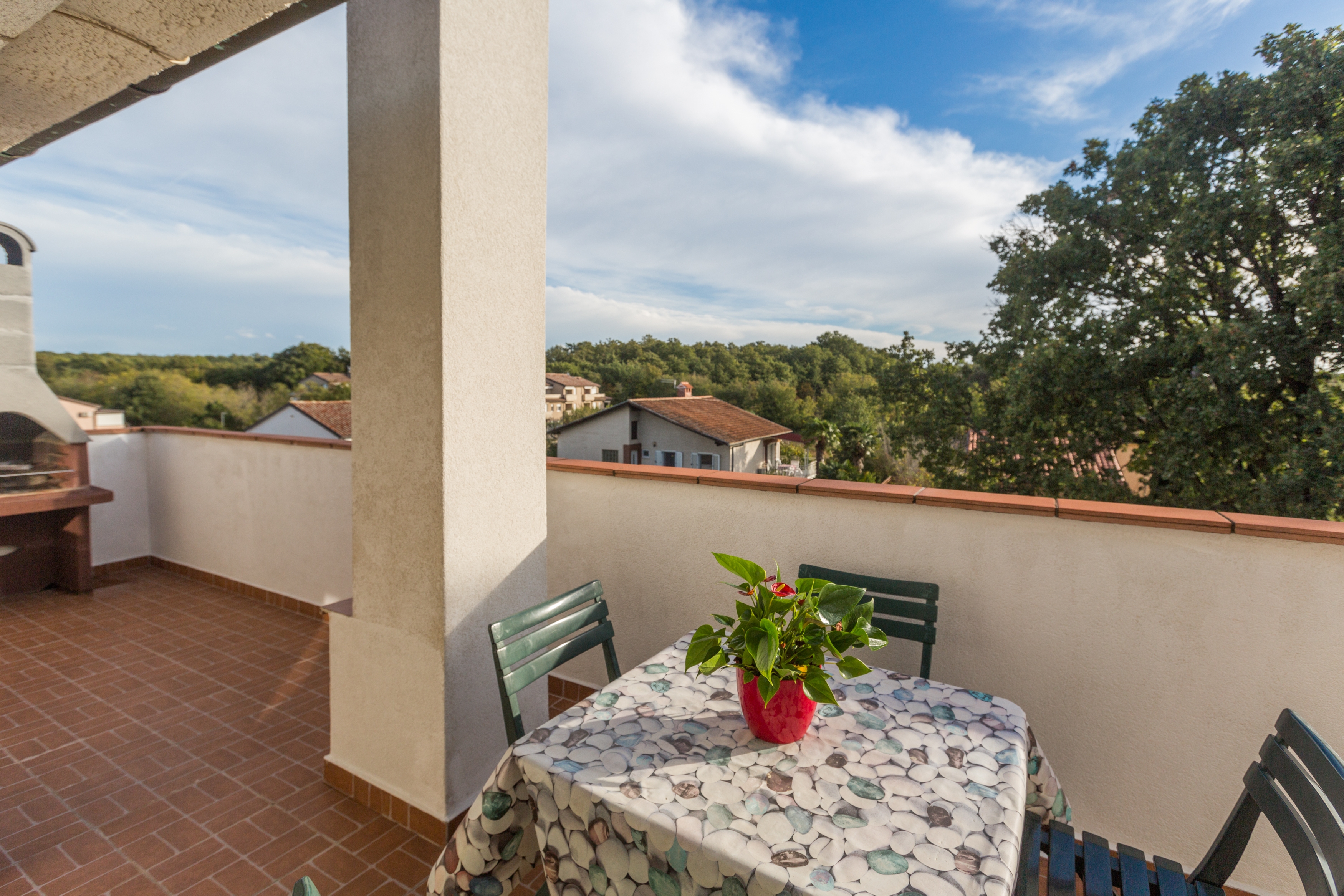 One bedroom apartment with terrace and sea view Karigador, Novigrad  A-a