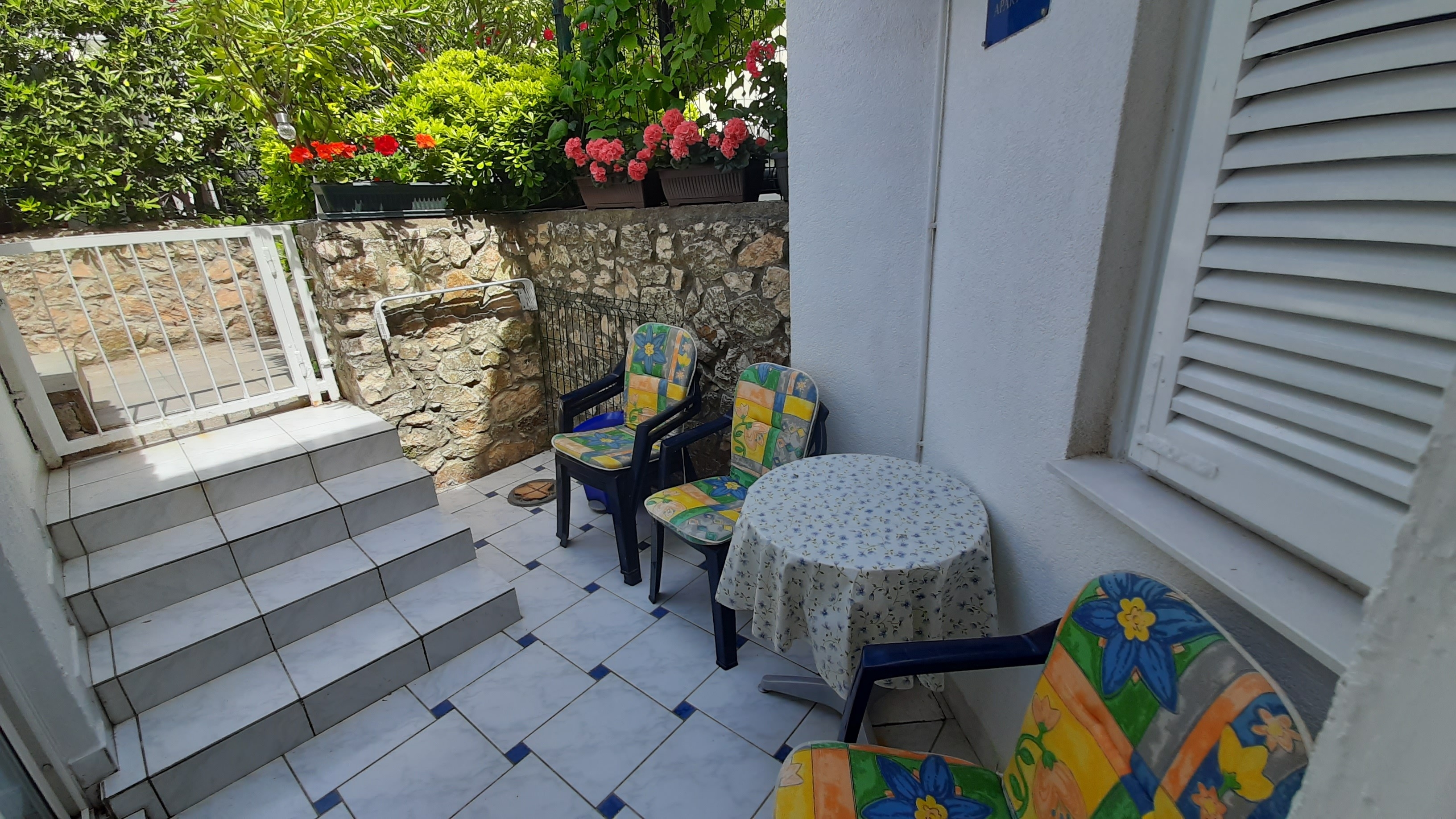 One bedroom apartment with terrace Gajac, Pag (A-25352-b)