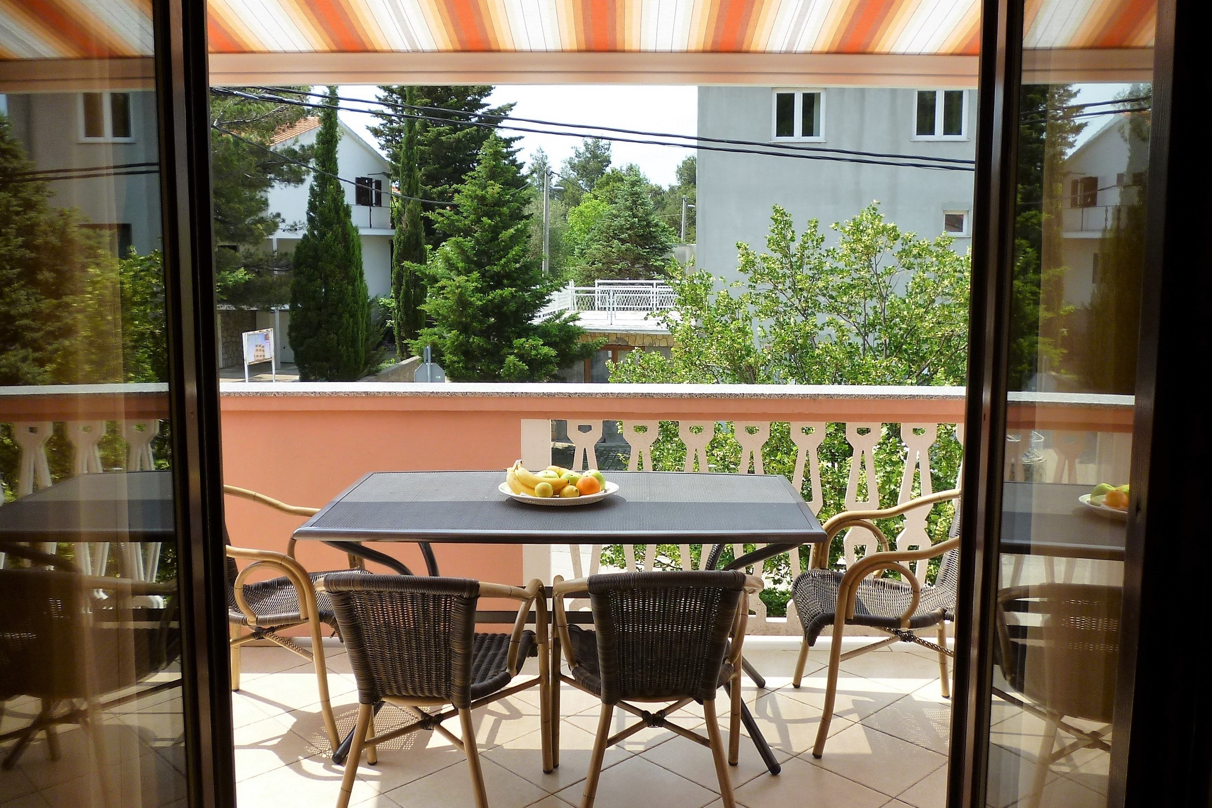 One bedroom apartment with balcony Starigrad, Paklenica (A-25353-b) One bedroom apartment with balcony Starigrad, Paklenica (A-25353-b)