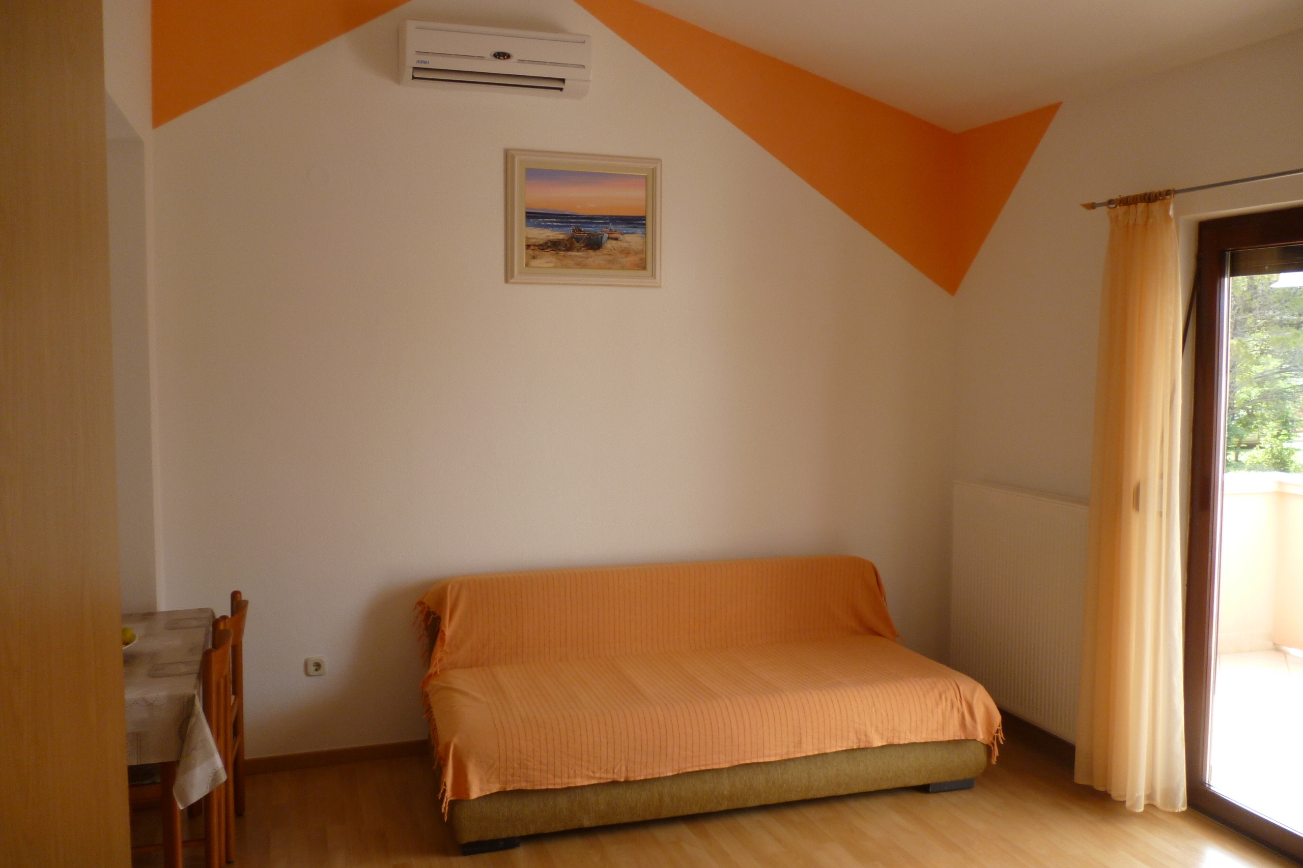 One bedroom apartment with balcony Starigrad (Paklenica) (A-25353-b)