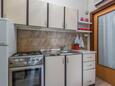 Novigrad, Kitchen in the apartment, air condition available and WiFi.