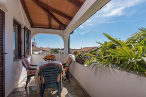 Apartmaji s parkingom Novigrad - 2536