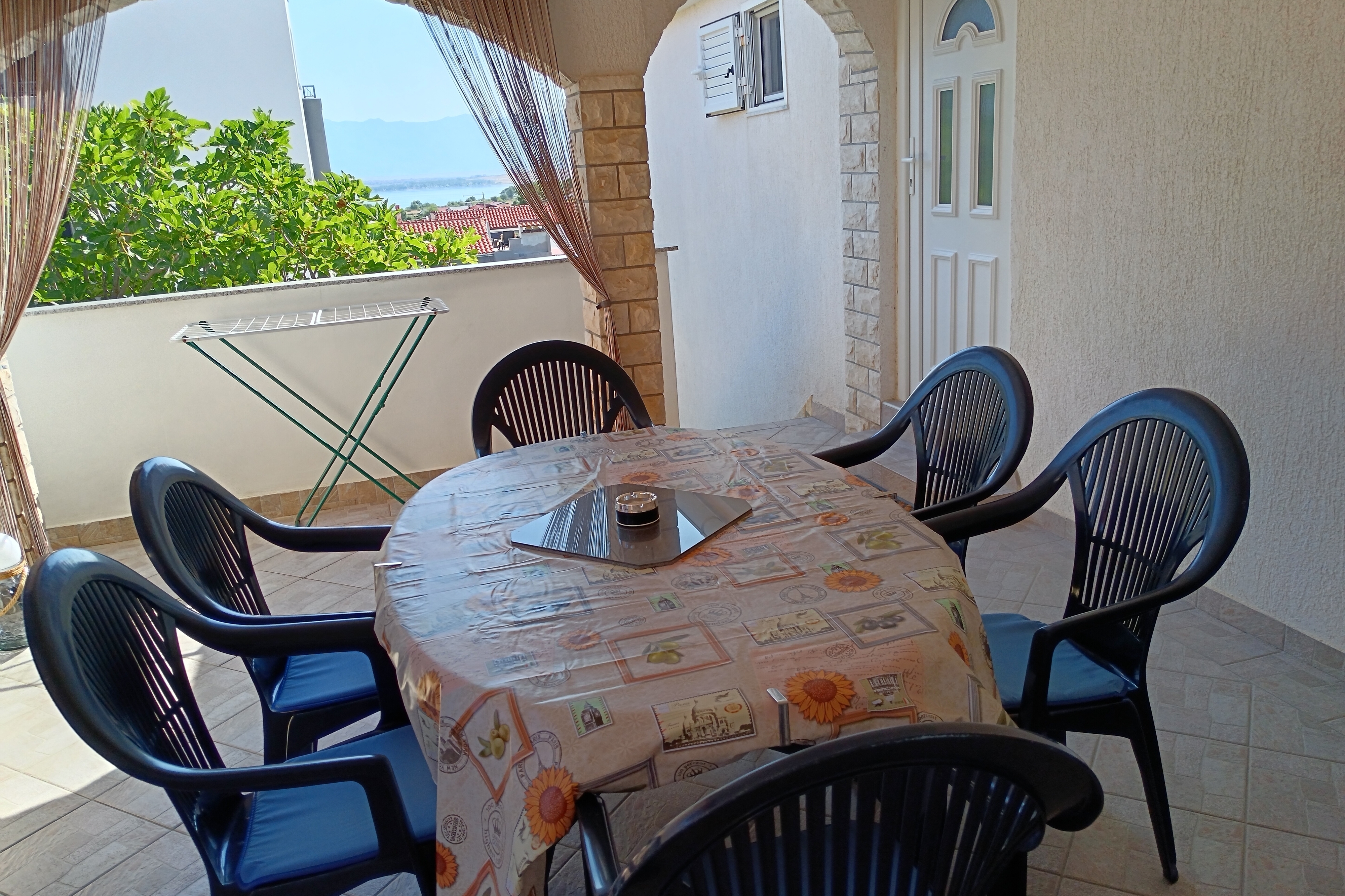 Two bedroom apartment with terrace and sea view Vir - Lozice, Vir (A-25367-a) Two bedroom apartment with terrace and sea view Vir - Lozice, Vir (A-25367-a)