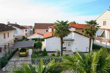 Property Novigrad, Novigrad, Property 2537 - Apartments with pebble beach.