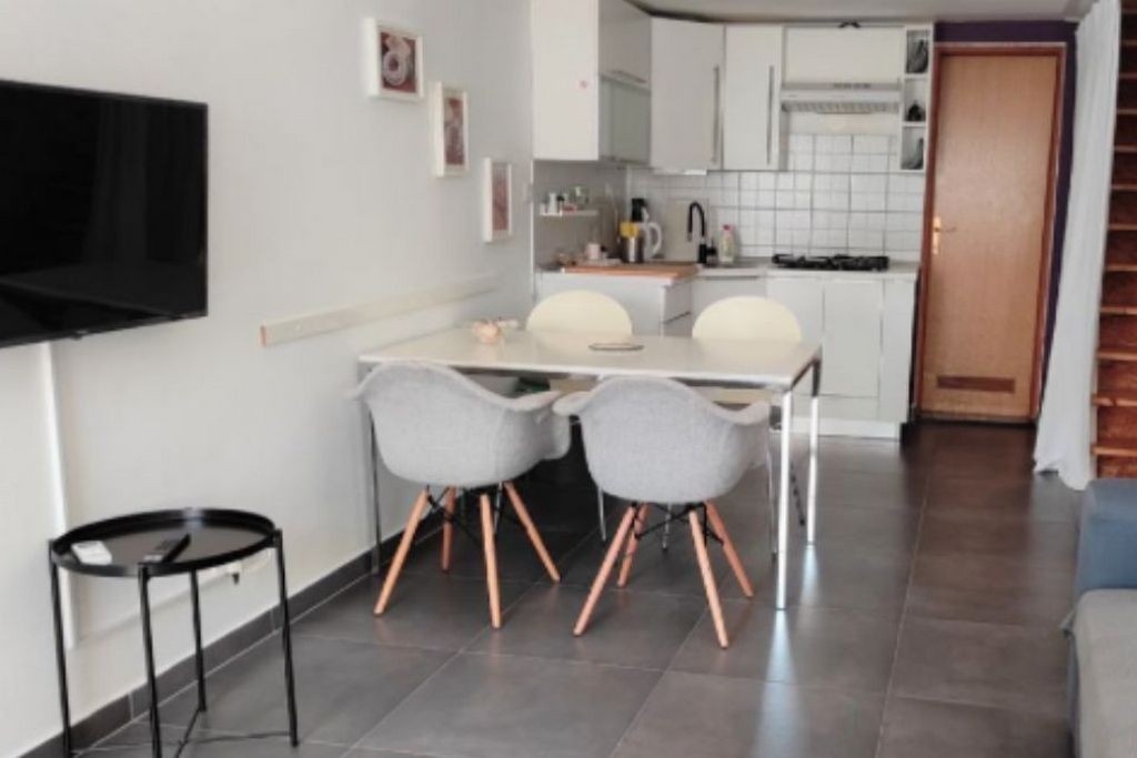 One bedroom apartment with terrace Selce (Crikvenica) (A-25375-b)