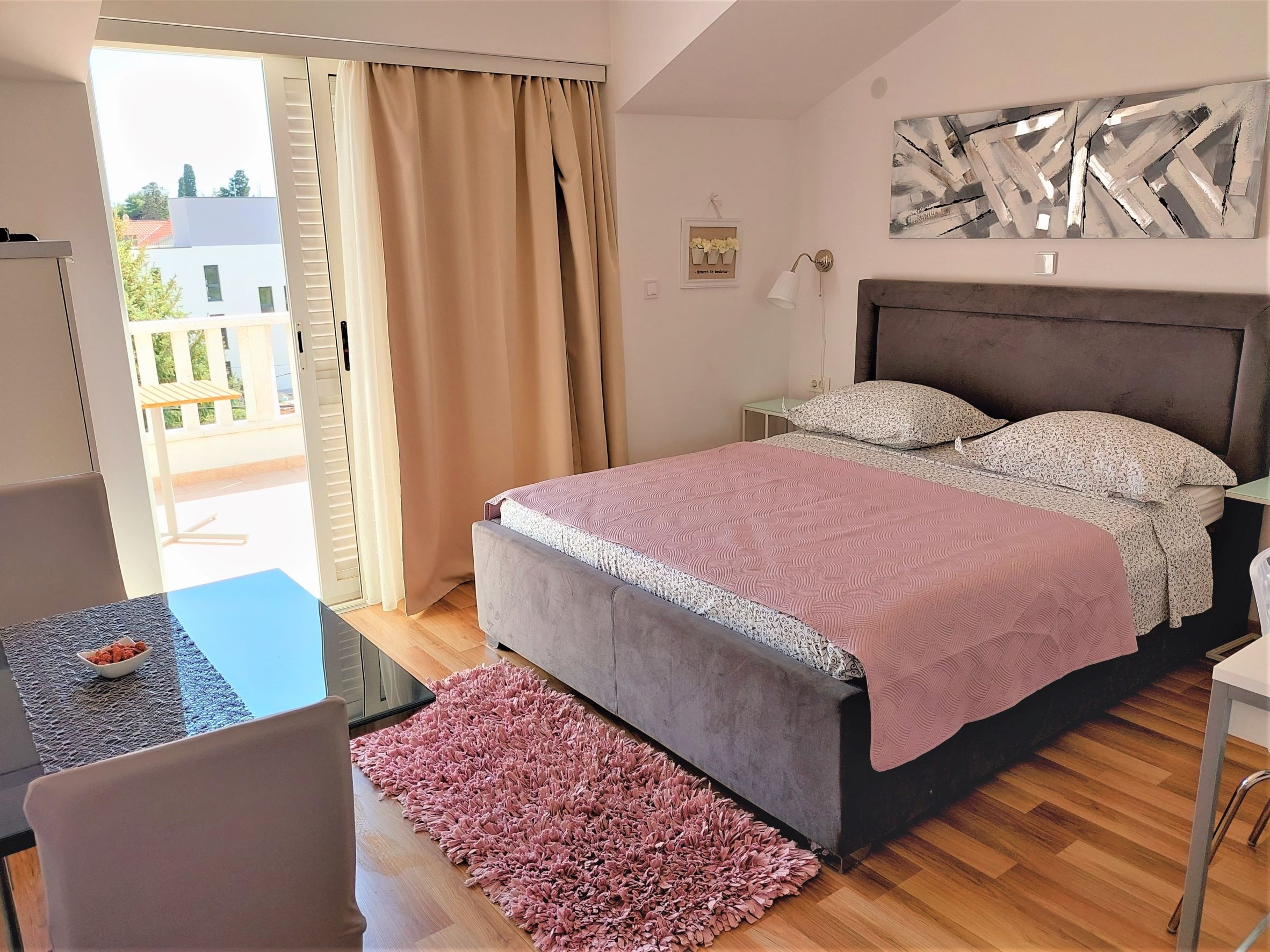 Studio flat with balcony and sea view Kaštel Lukšić, Kaštela (AS-25382-c)