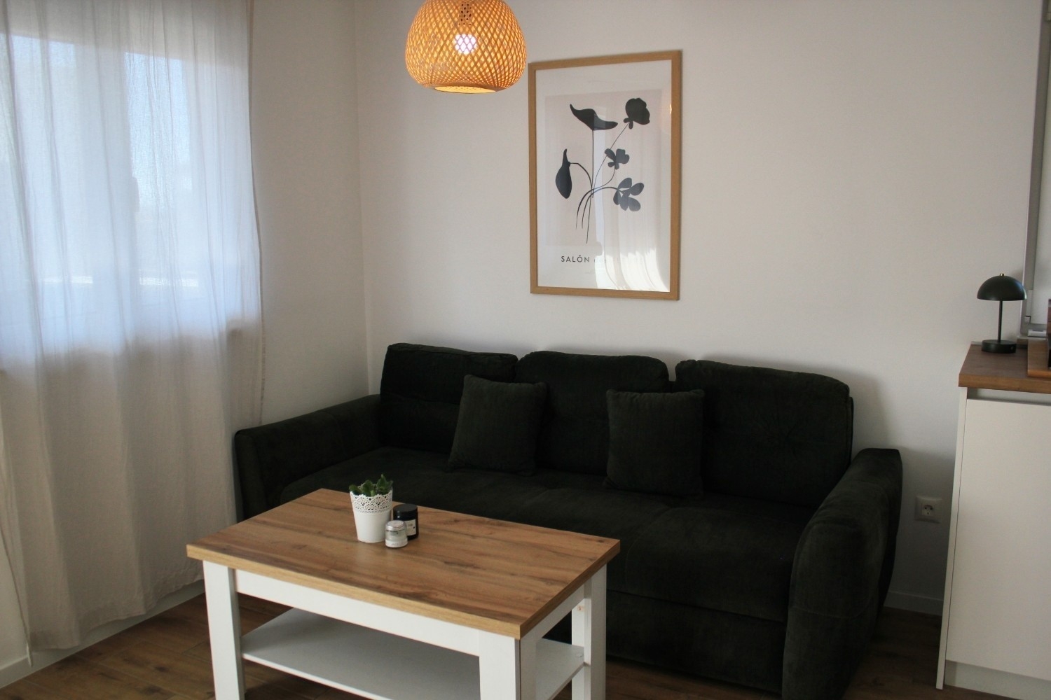 One bedroom apartment with balcony Makarska (A-25390-a) One bedroom apartment with balcony Makarska (A-25390-a)