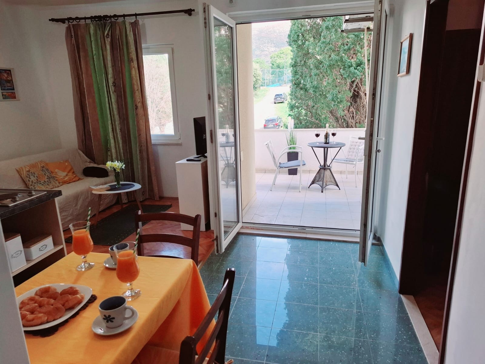 One bedroom apartment with balcony Cavtat, Dubrovnik (A-25397-b)
