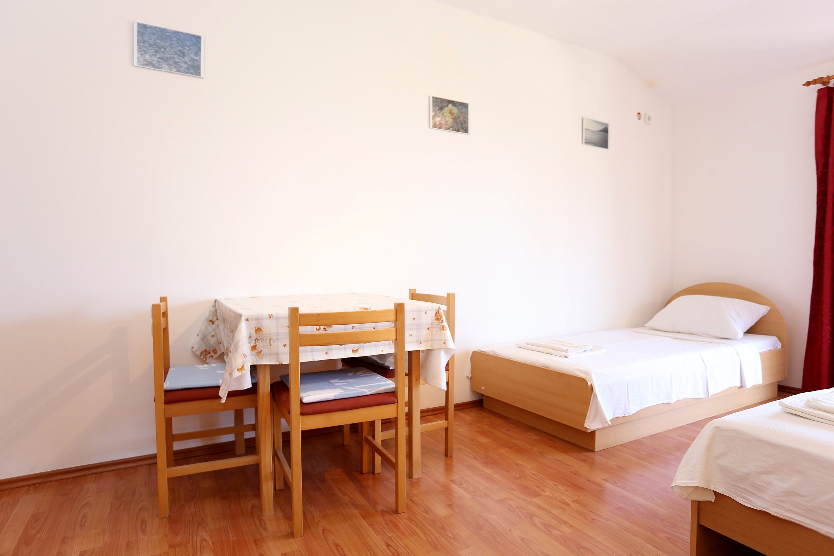 Studio flat with terrace and sea view Žuljana, Pelješac (AS-254-a)