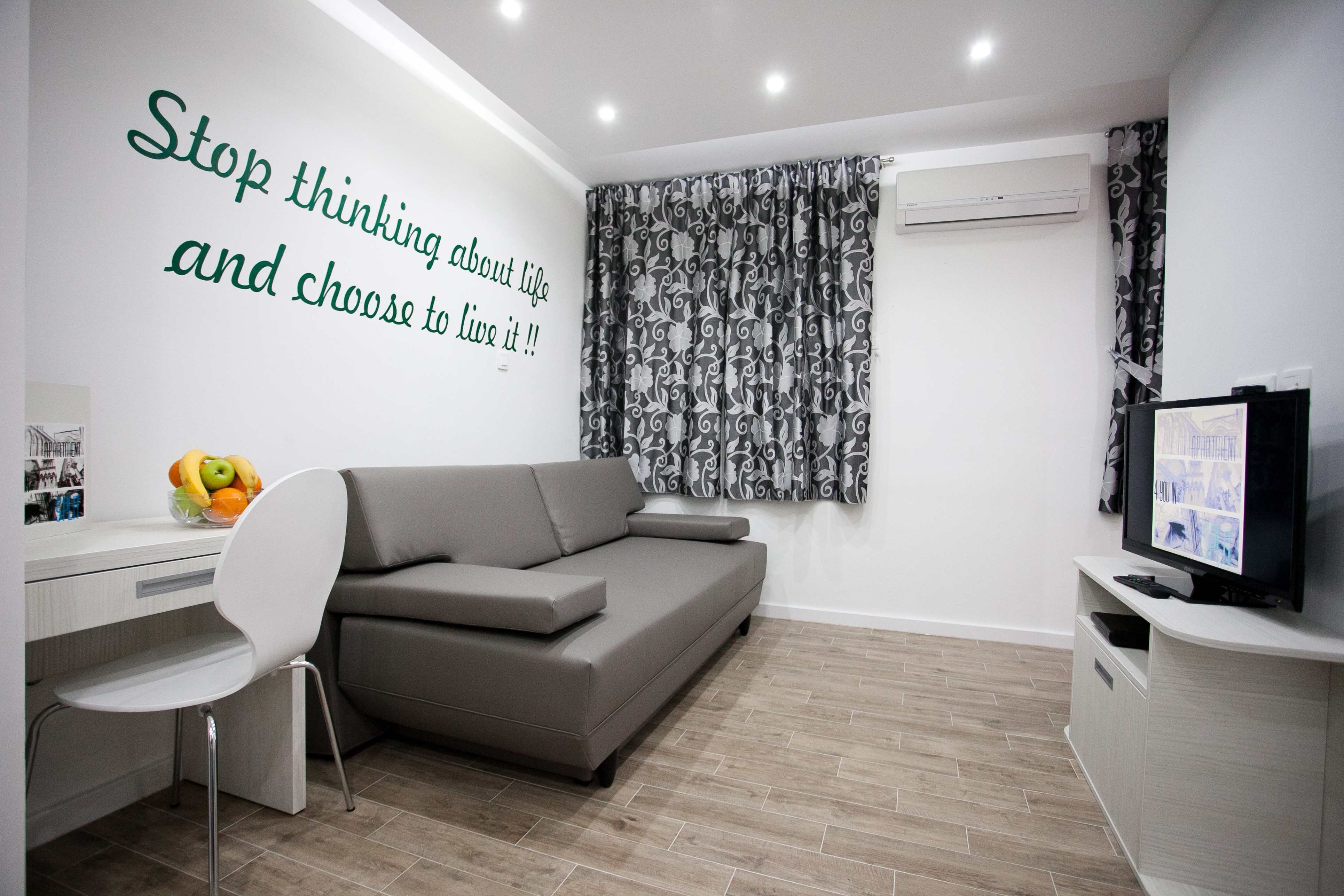 Studio flat with air-conditioning Split (AS-25419-a) Studio flat with air-conditioning Split (AS-25419-a)