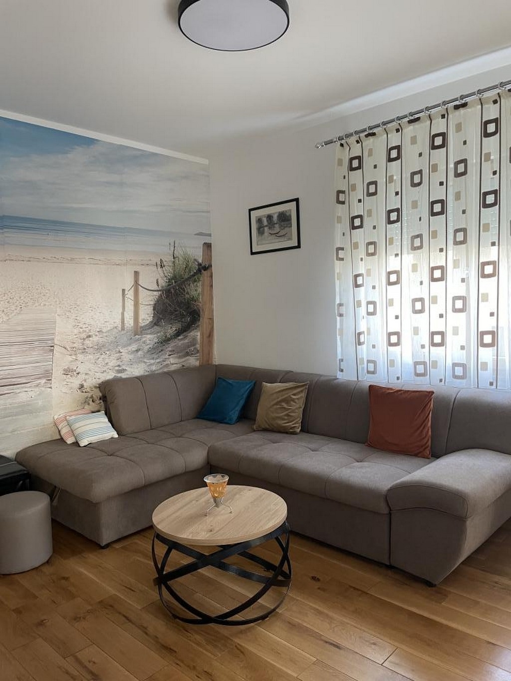 Two bedroom apartment near beach Rogoznica (A-25428-a) Two bedroom apartment near beach Rogoznica (A-25428-a)