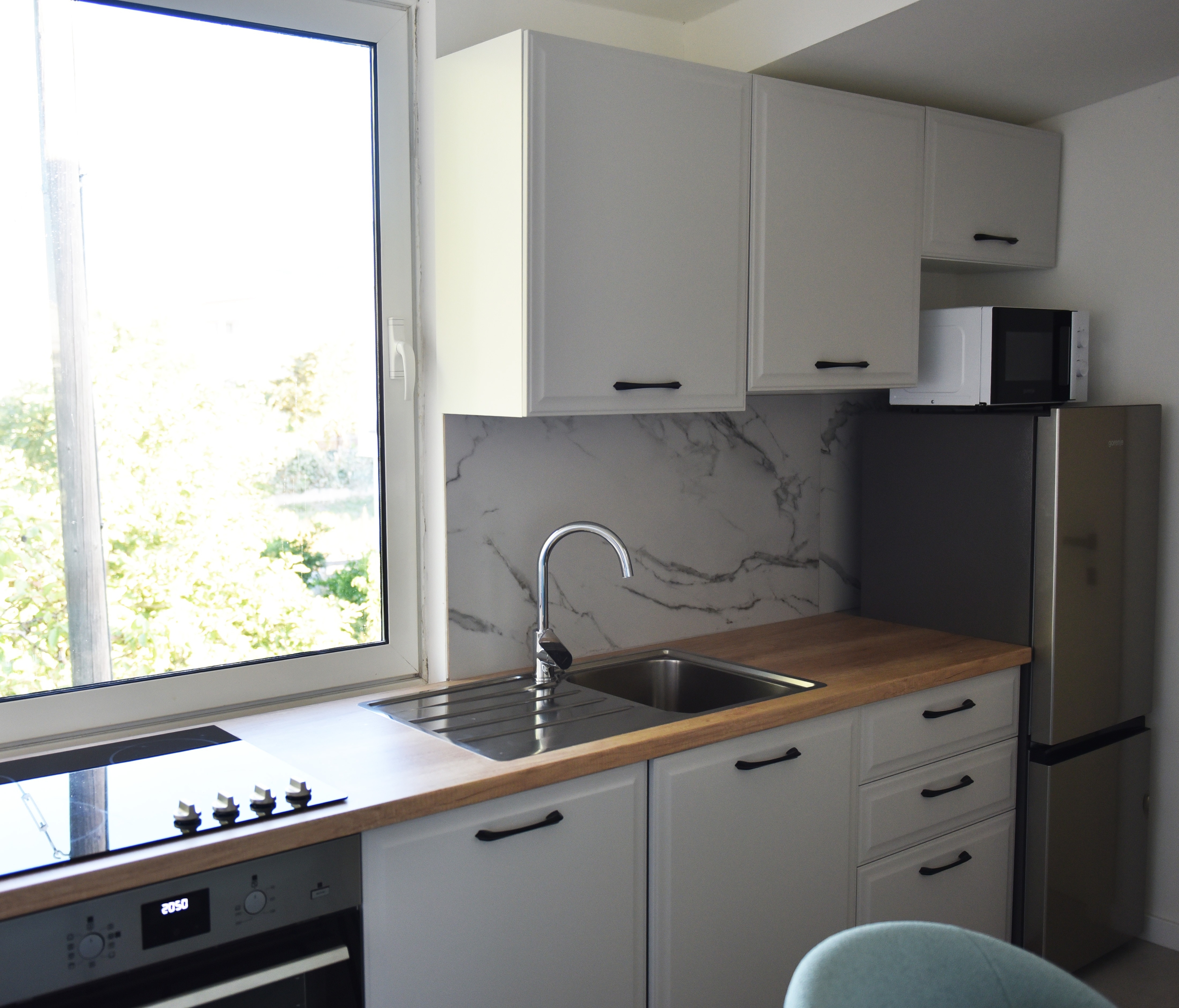 Appartement dune chambre prés de la plage Podstrana, Split (A-25433-a)