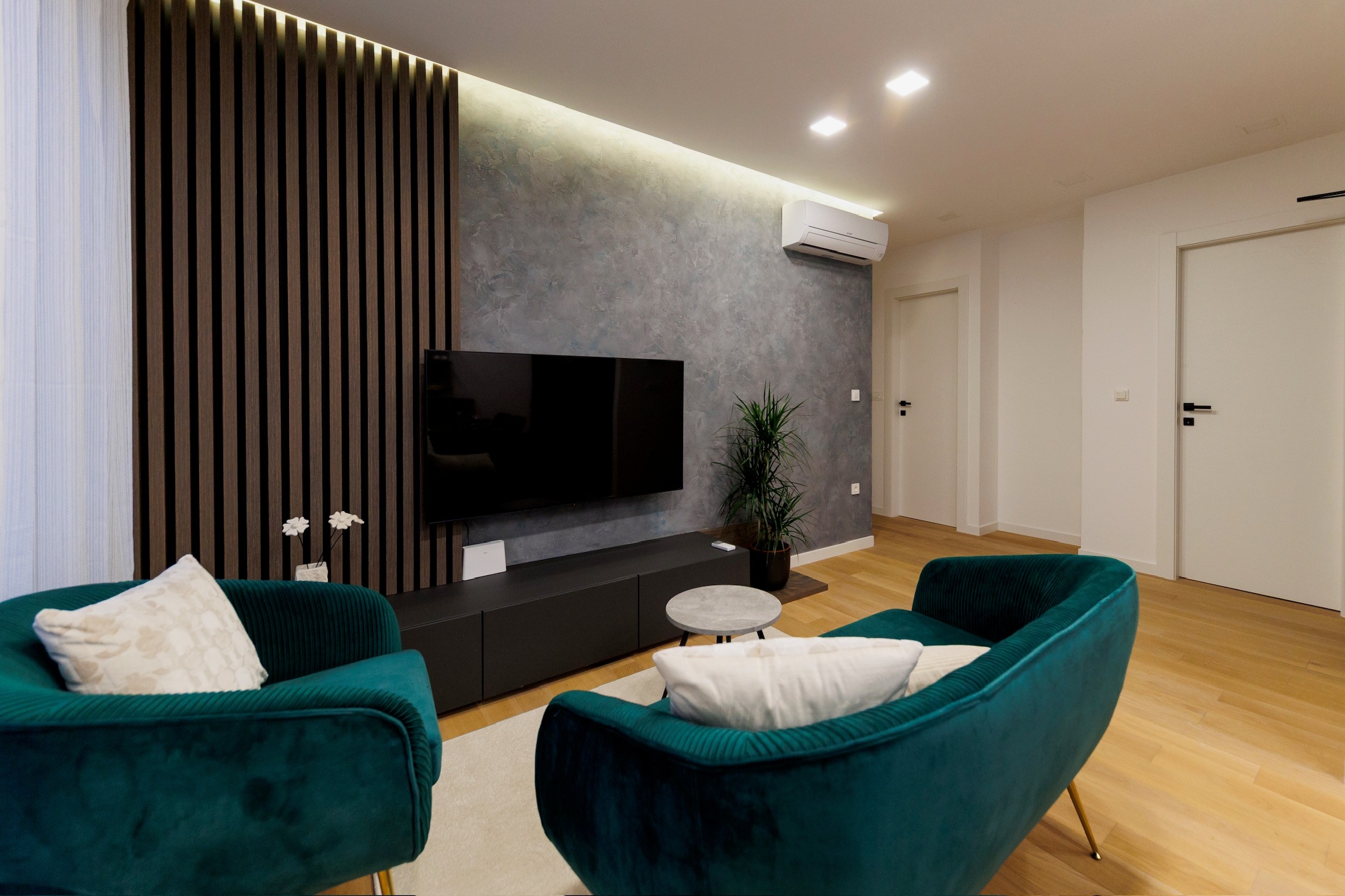 Two bedroom apartment with terrace Zadar (A-25445-a) Two bedroom apartment with terrace Zadar (A-25445-a)