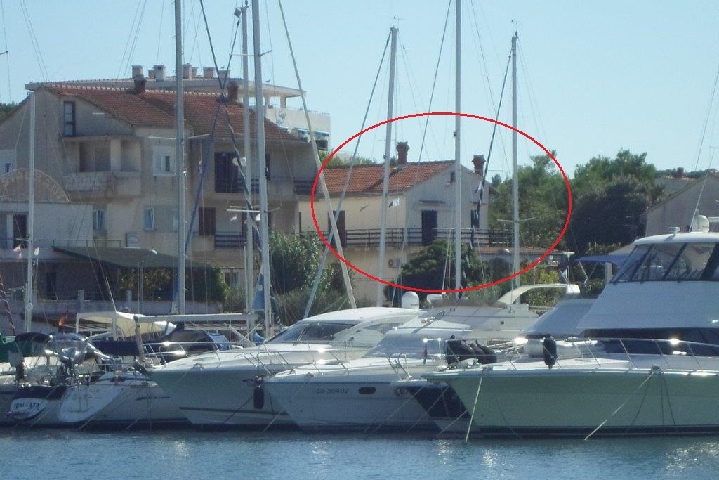 Two bedroom apartment with terrace and sea view Jezera, Murter (A-25447-a)