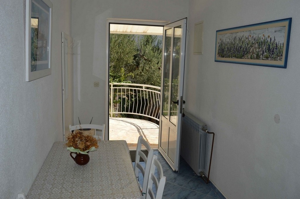 Three bedroom apartment with terrace and sea view Živogošće - Porat, Makarska (A-25453-a)