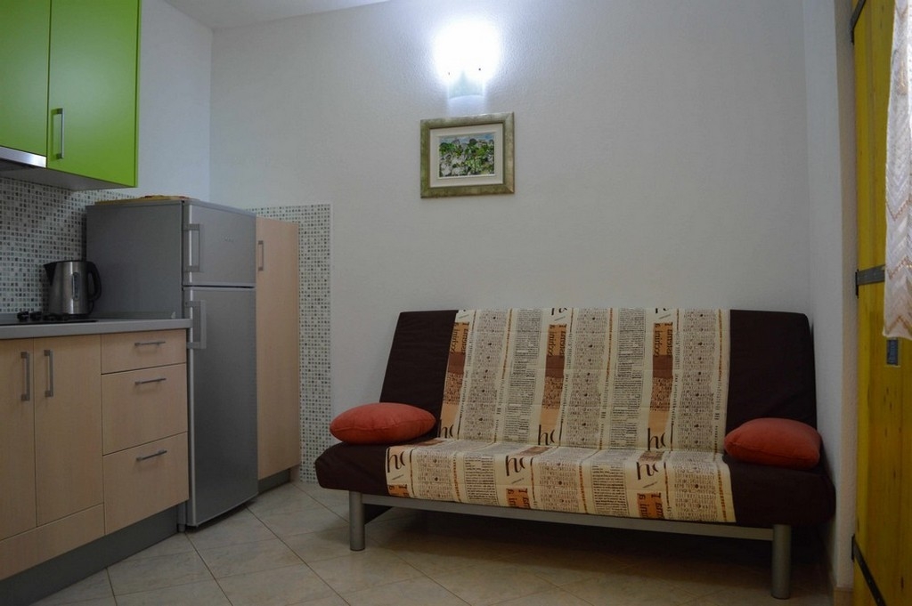 One bedroom apartment with terrace and sea view Živogošće - Porat, Makarska (A-25453-c)