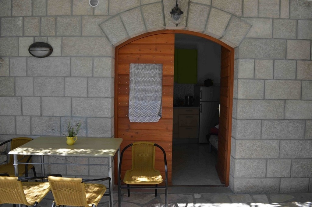 One bedroom apartment with terrace and sea view Živogošće - Porat, Makarska (A-25453-c)