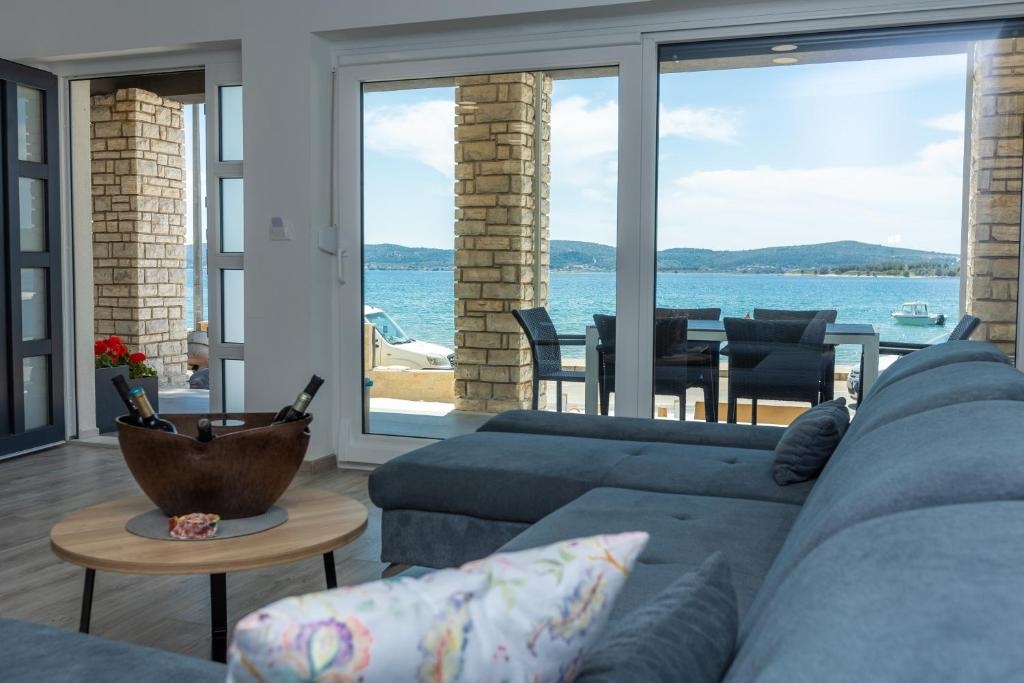 Top Biograd Sveti Filip i Jakov Top Biograd Sveti Filip i Jakov