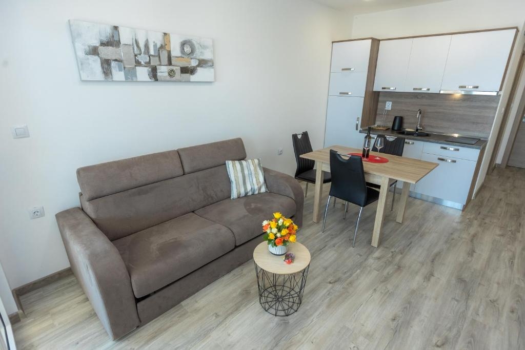 Top Biograd Sveti Filip i Jakov Top Biograd Sveti Filip i Jakov
