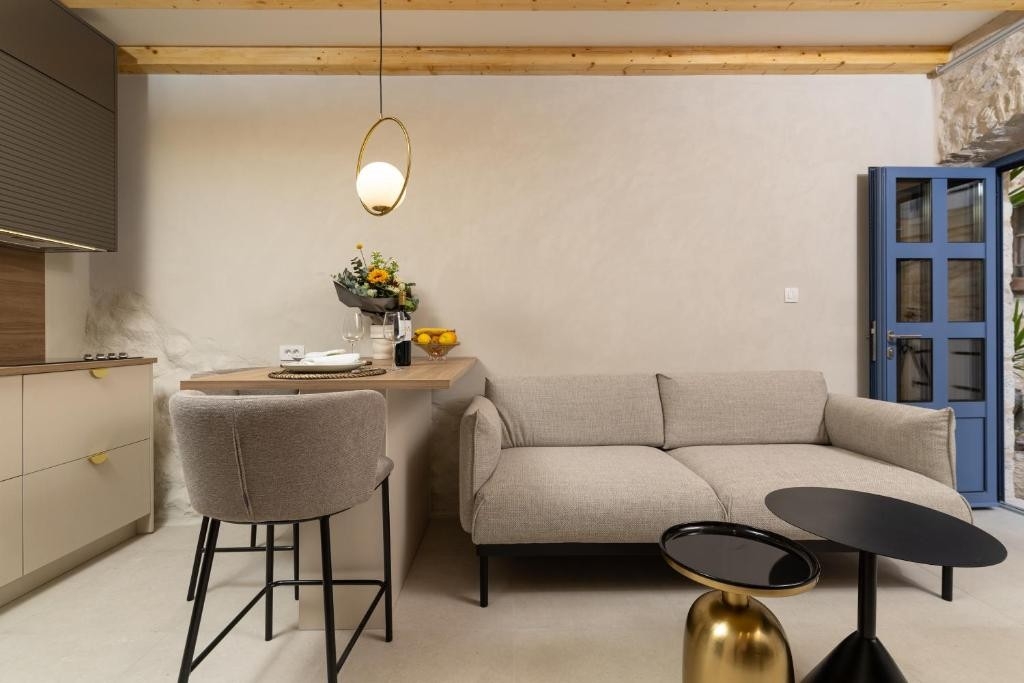 Studio flat with terrace Hvar (AS-25475-a)