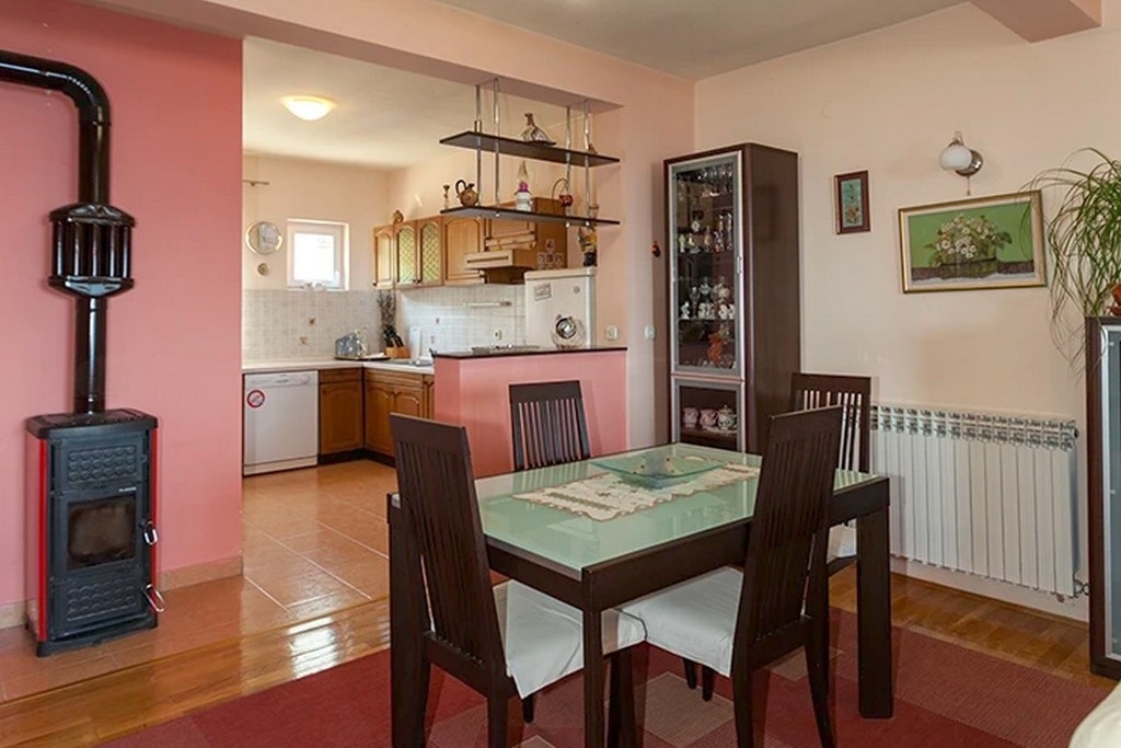 Top Makarska Igrane Top Makarska Igrane