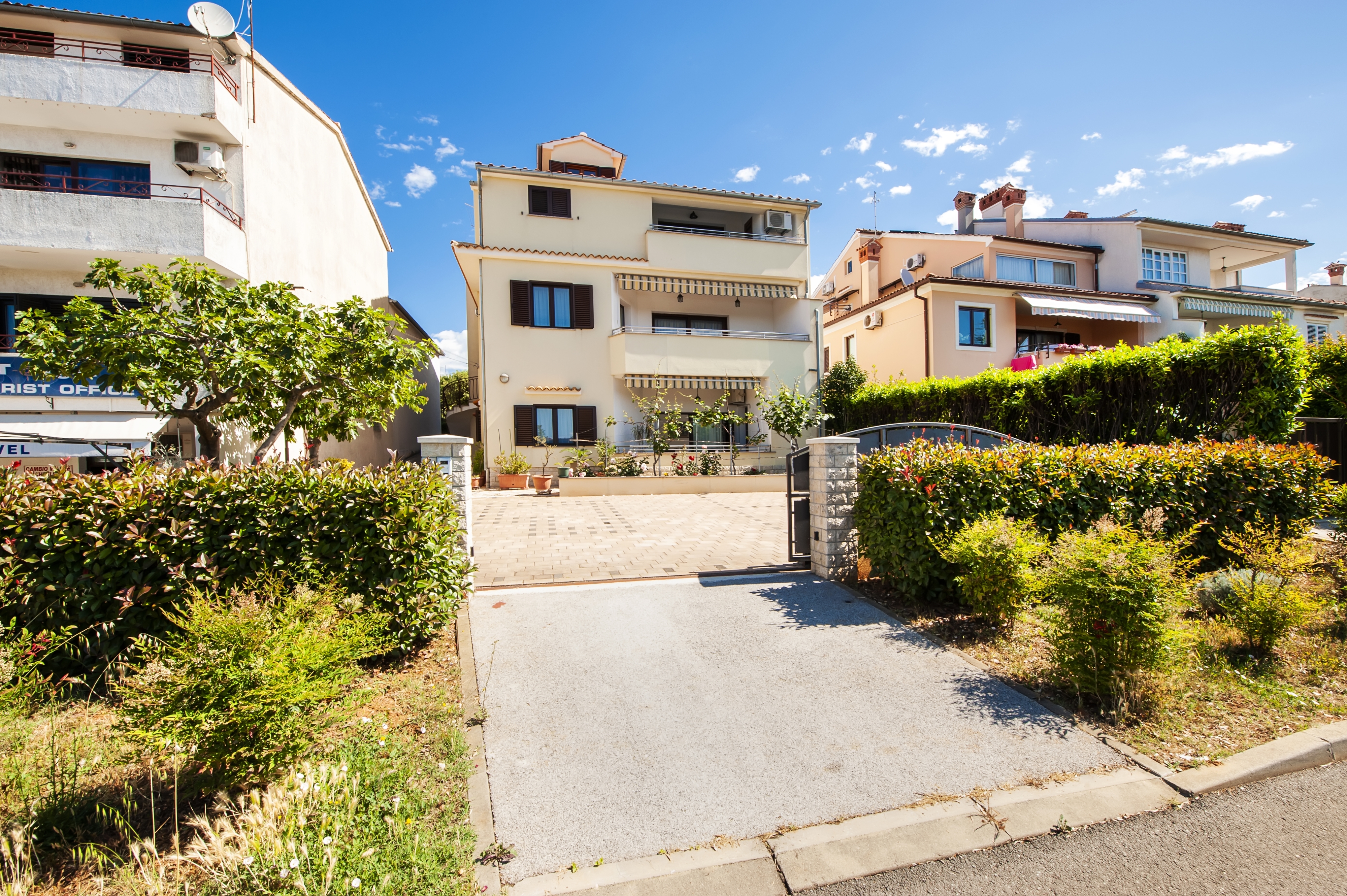 One bedroom apartment with balcony Rovinj (A-25502-a)