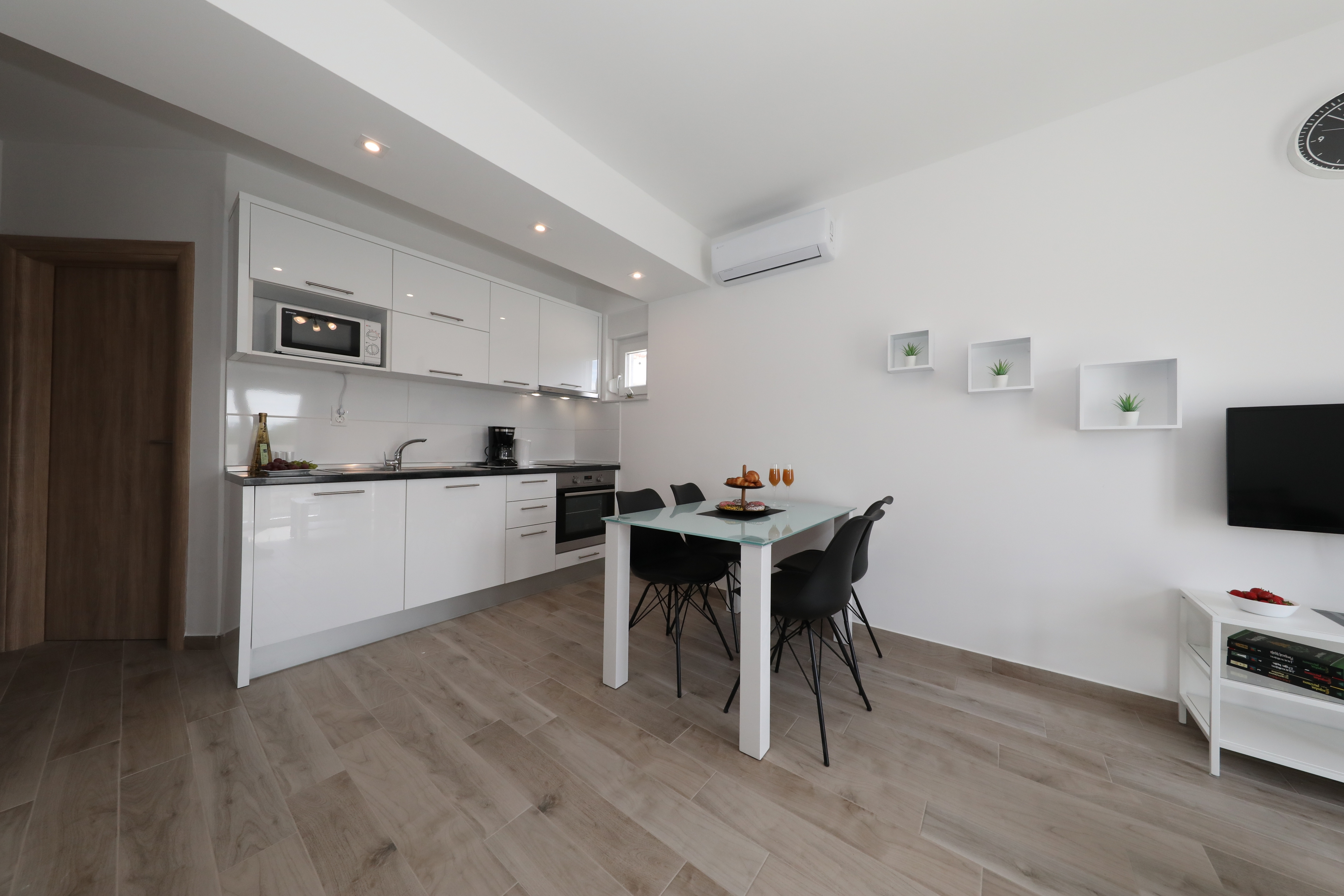 One bedroom apartment with balcony Seline, Paklenica (A-25503-a)