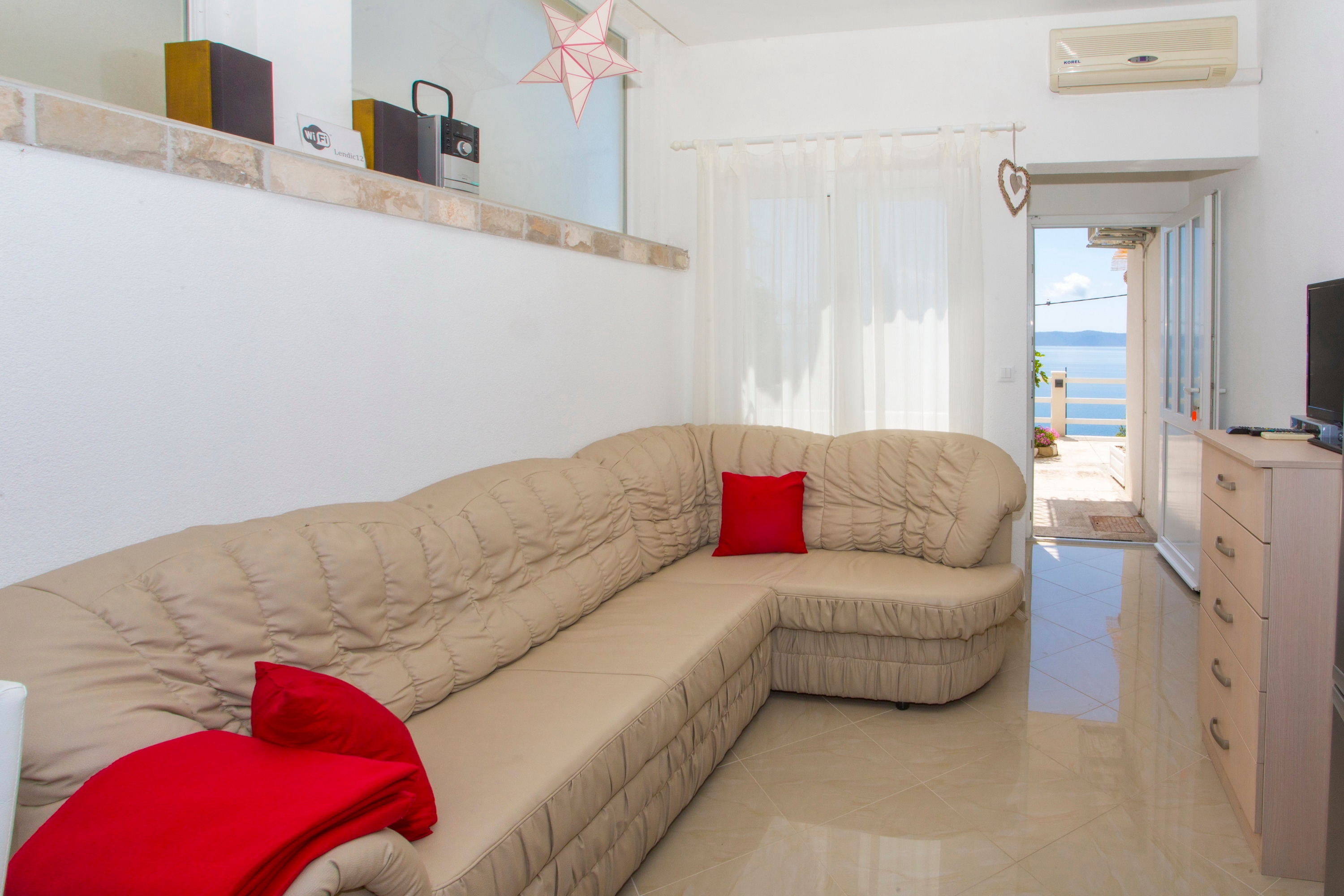 Studio flat with terrace and sea view Podgora (Makarska) (AS-25507-b)