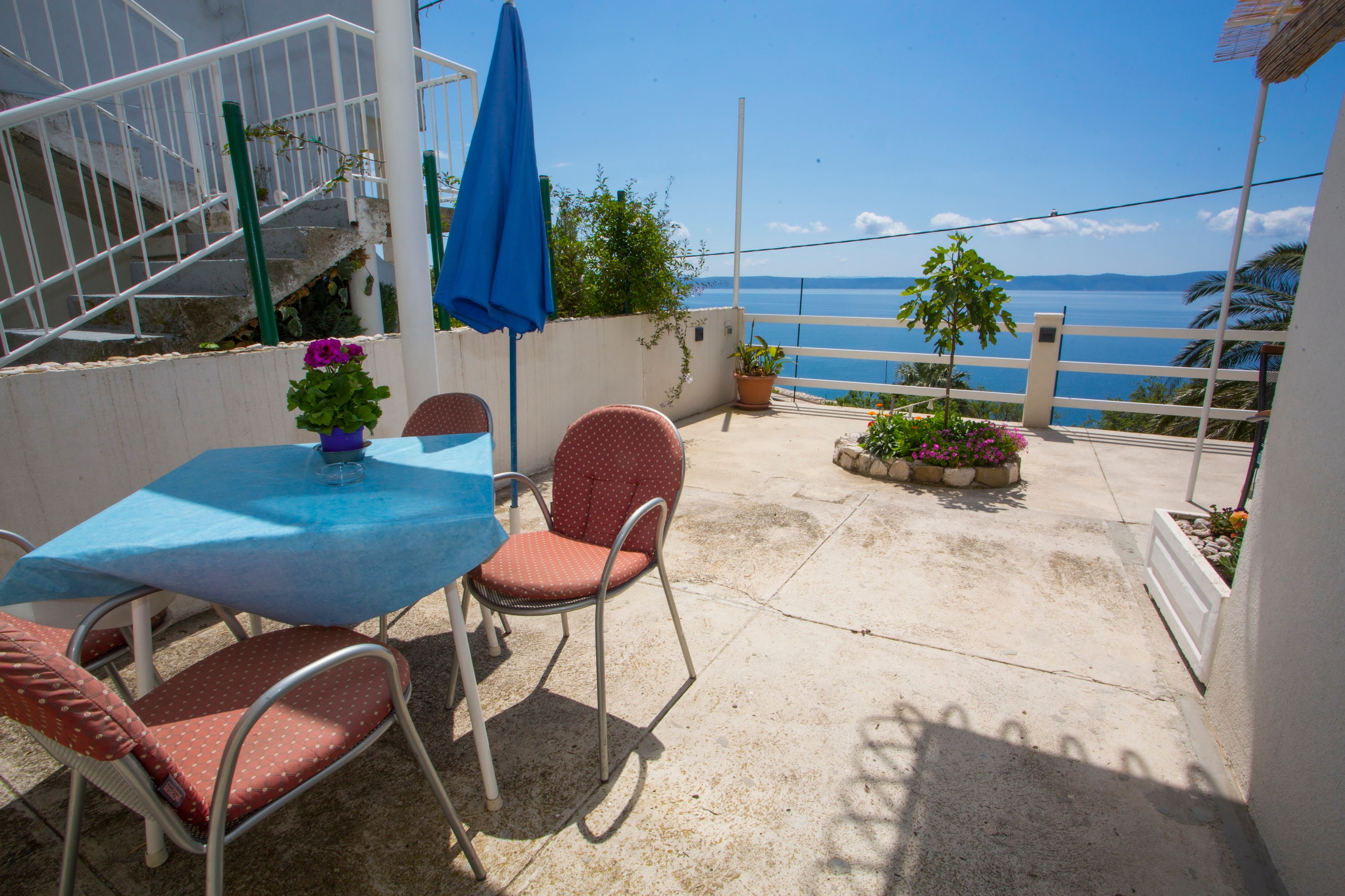 Studio flat with terrace and sea view Podgora (Makarska) (AS-25507-b)