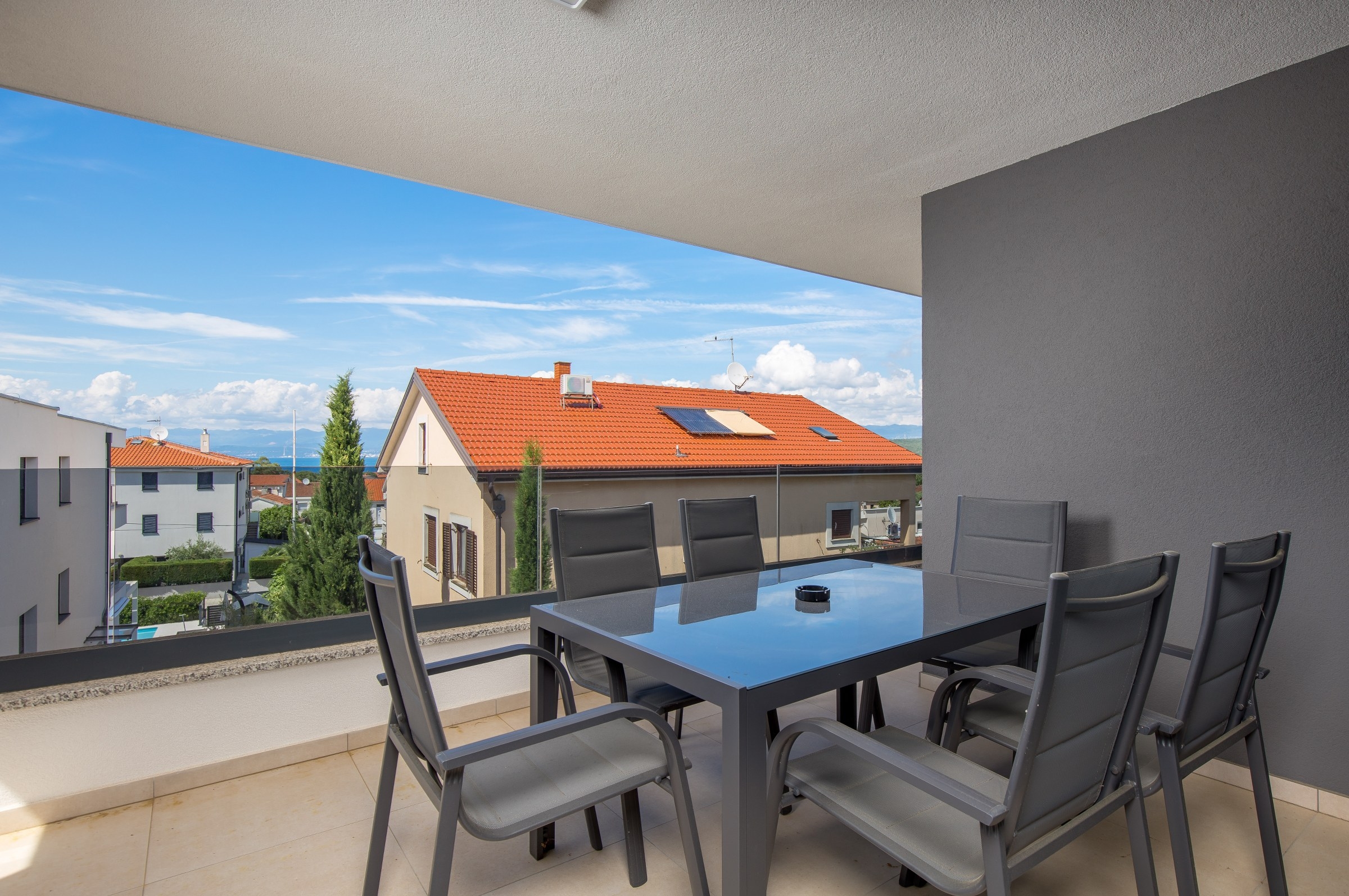 Appartement de deux chambres avec la terrasse et la vue sur le mer Vantacici, Krk (A-25536-b)