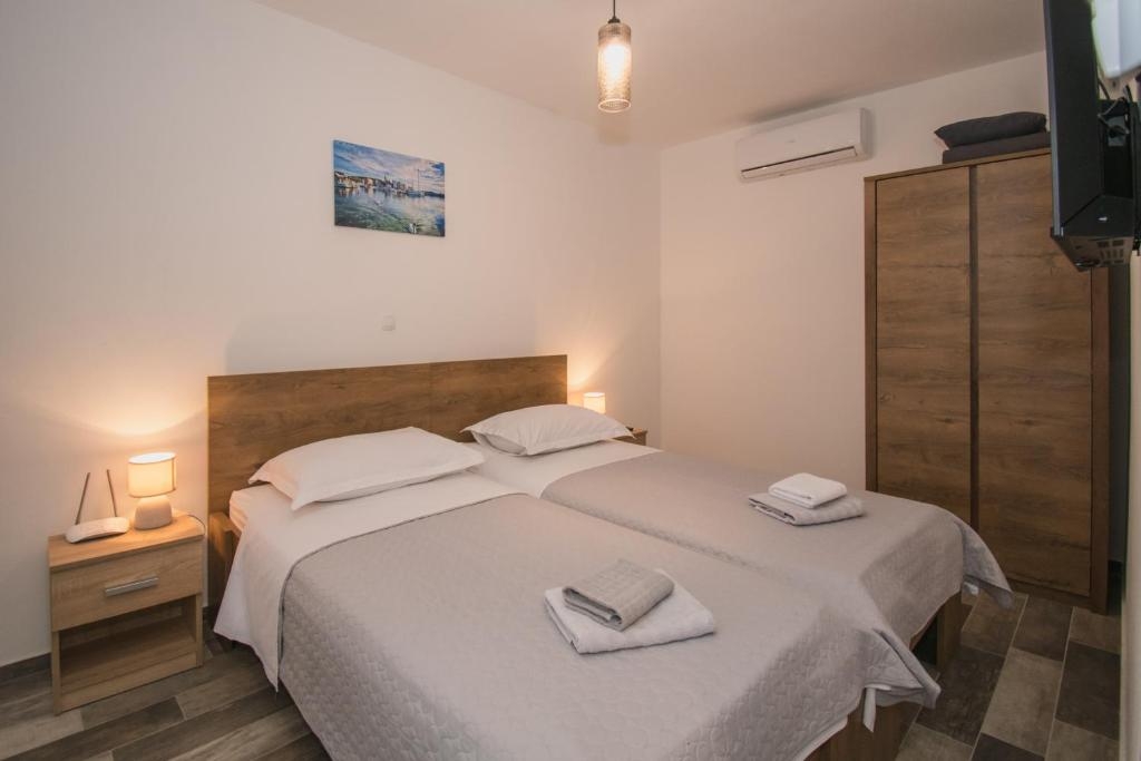 Top Šibenik Pirovac Top Šibenik Pirovac