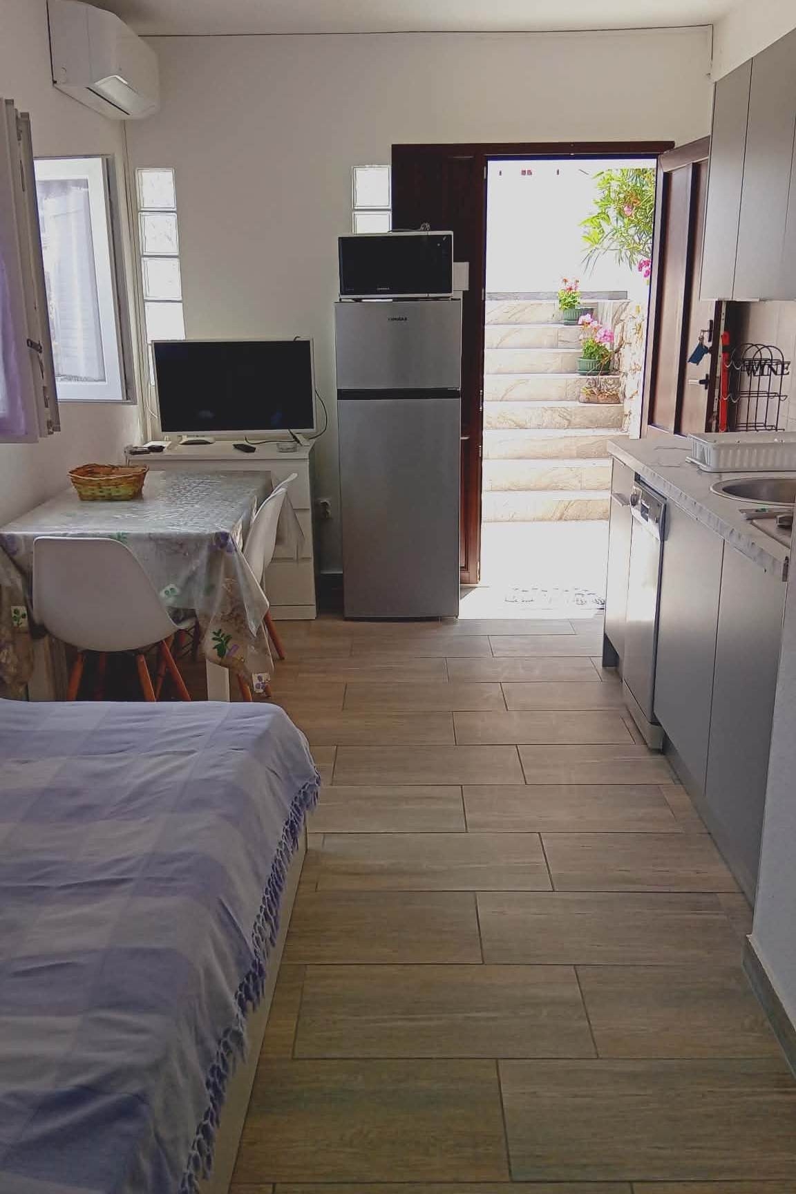 One bedroom apartment with terrace Mali Lošinj, Lošinj (A-25549-c)