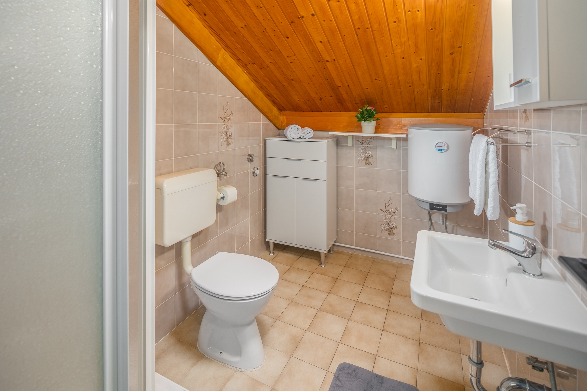 One bedroom apartment near beach Zambratija, Umag  A-b