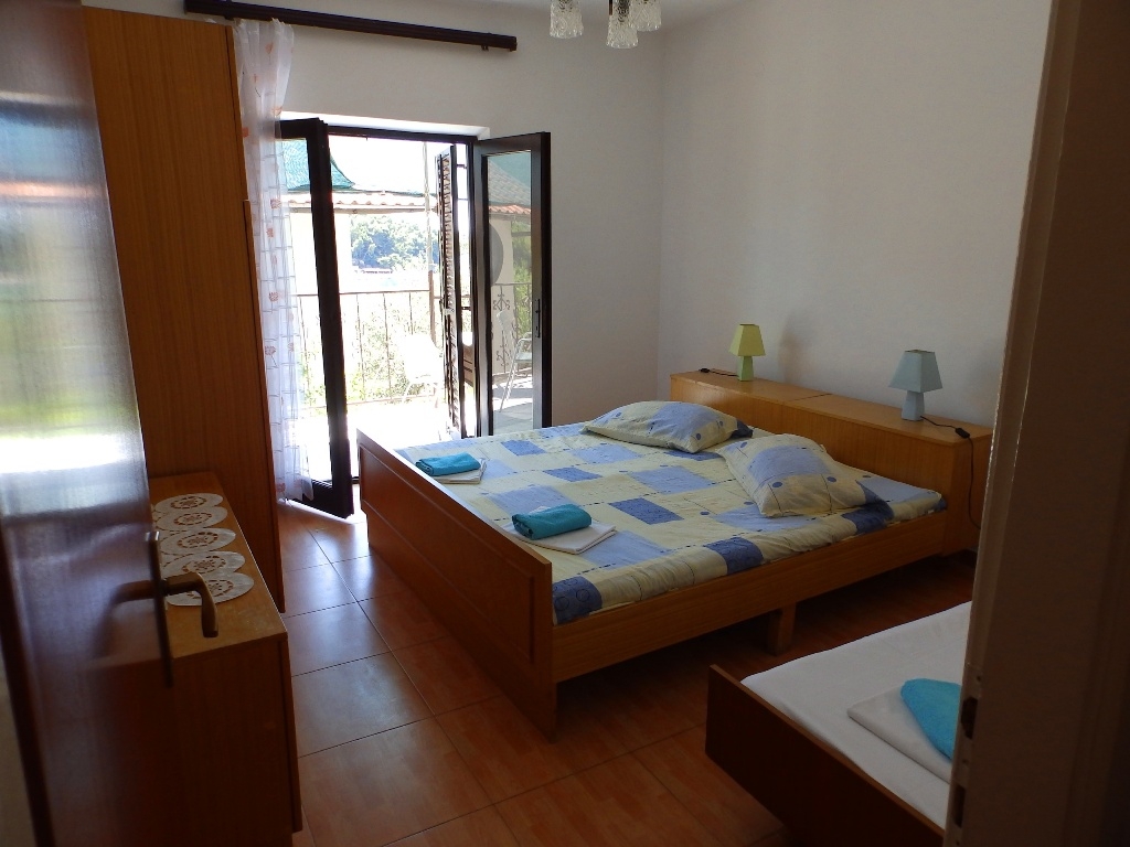 Room Žuljana, Pelješac (S-256-h) Room Žuljana, Pelješac (S-256-h)