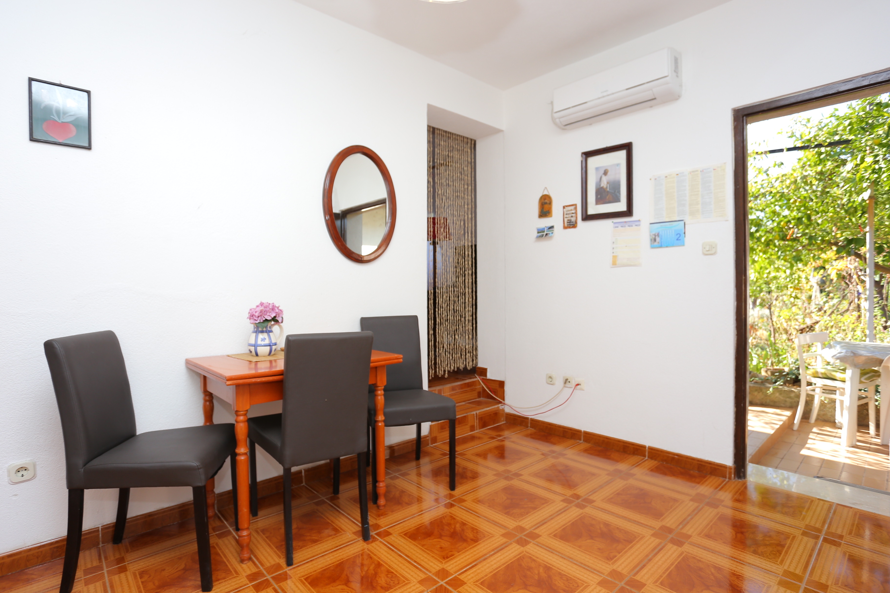 Studio flat with terrace Slatine, Čiovo (AS-2566-a) Studio flat with terrace Slatine, Čiovo (AS-2566-a)