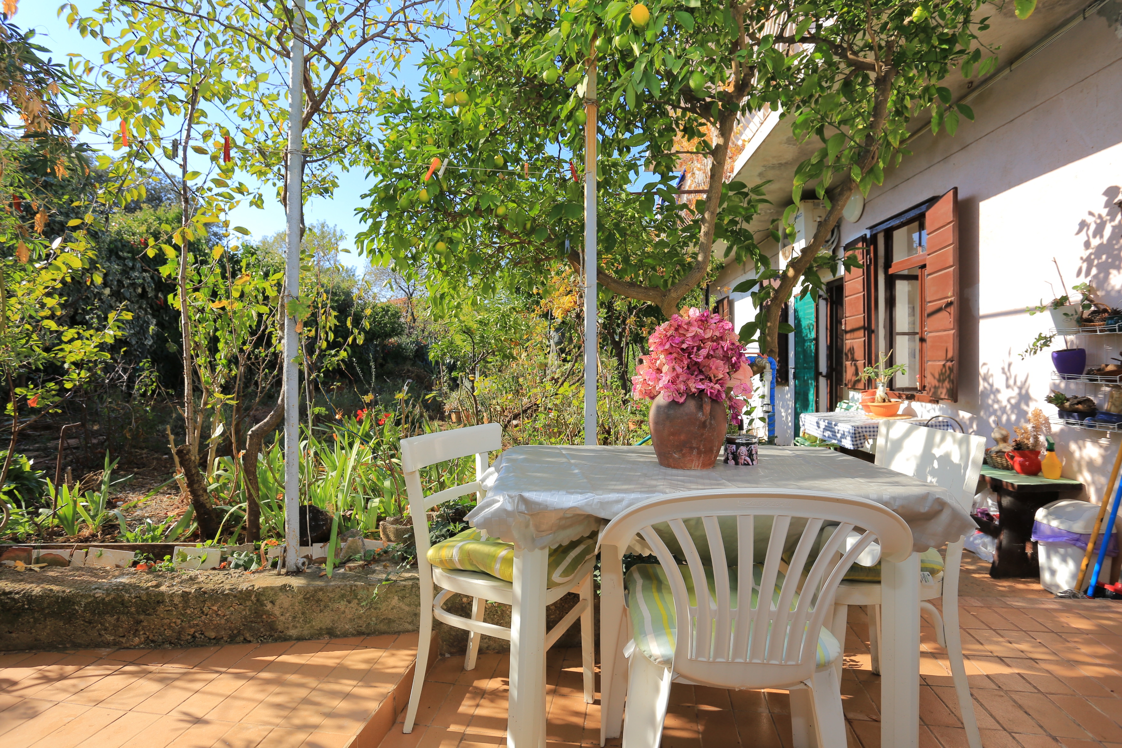 Studio flat with terrace Slatine, Čiovo (AS-2566-a)