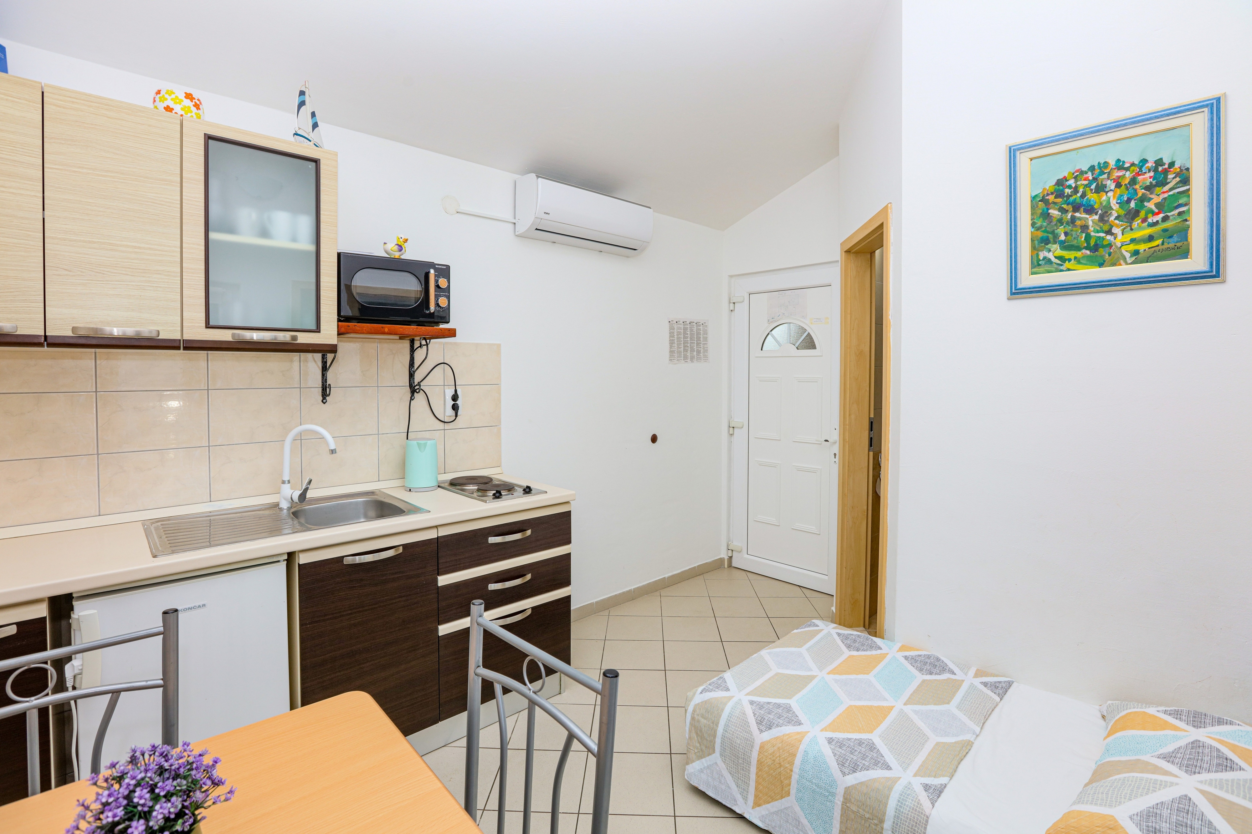 Appartement dune chambre avec la terrasse et la vue sur le mer Zecevo Rtic, Rogoznica (A-25680-b)