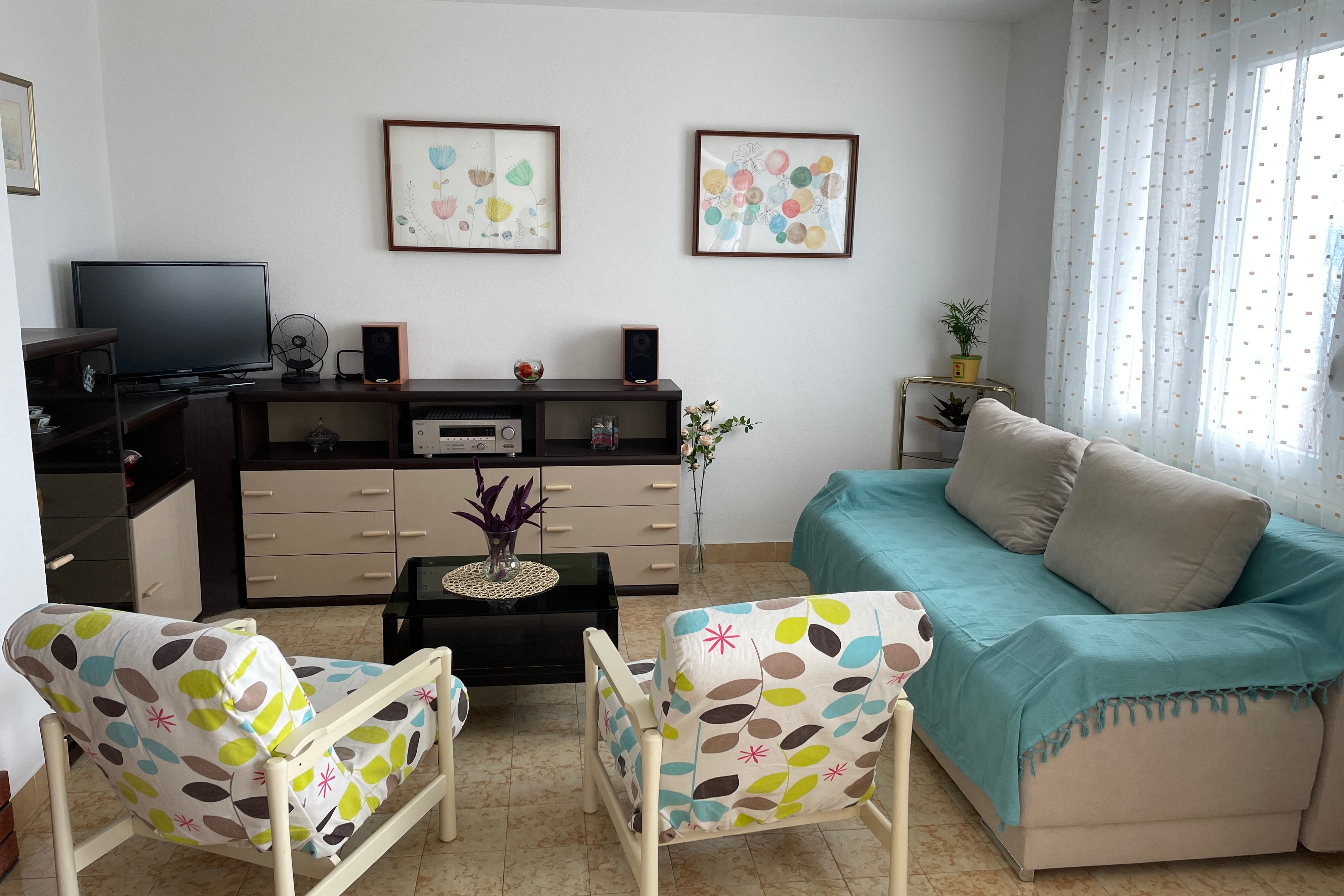 Two bedroom apartment with balcony and sea view Marušići, Omiš (A-25687-a)