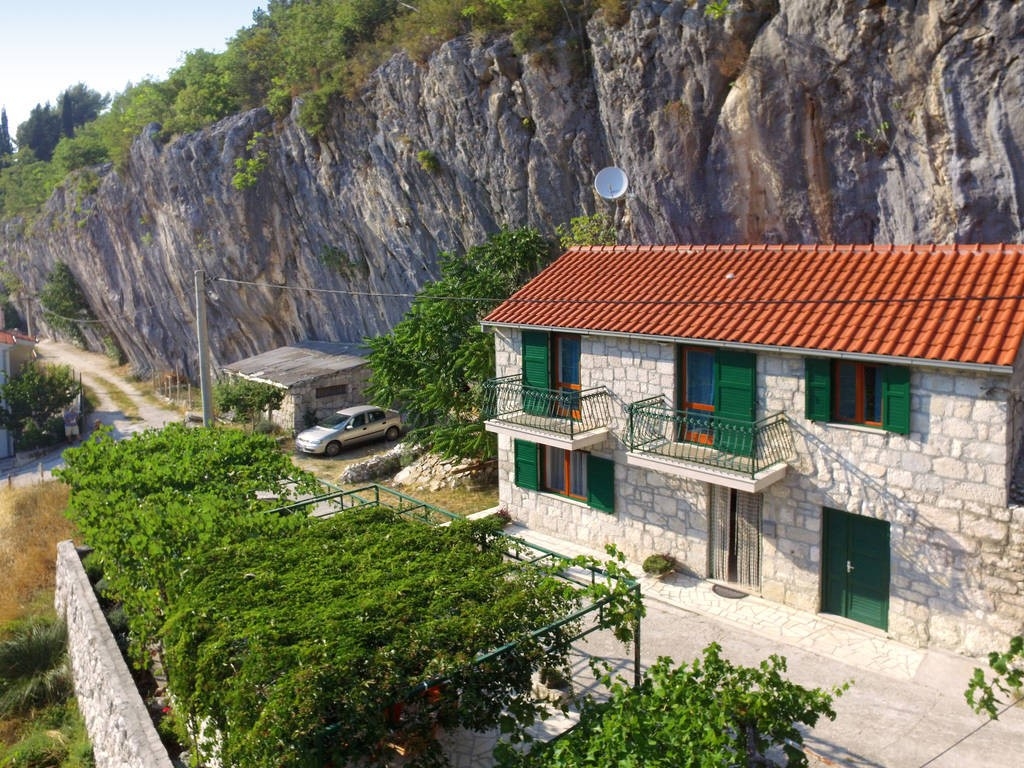 Top Omiš Podašpilje Top Omiš Podašpilje