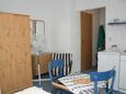 Sala da pranzo Trpanj, Sala da pranzo nell'alloggi del tipo studio-apartment, animali domestici ammessi e WiFi.