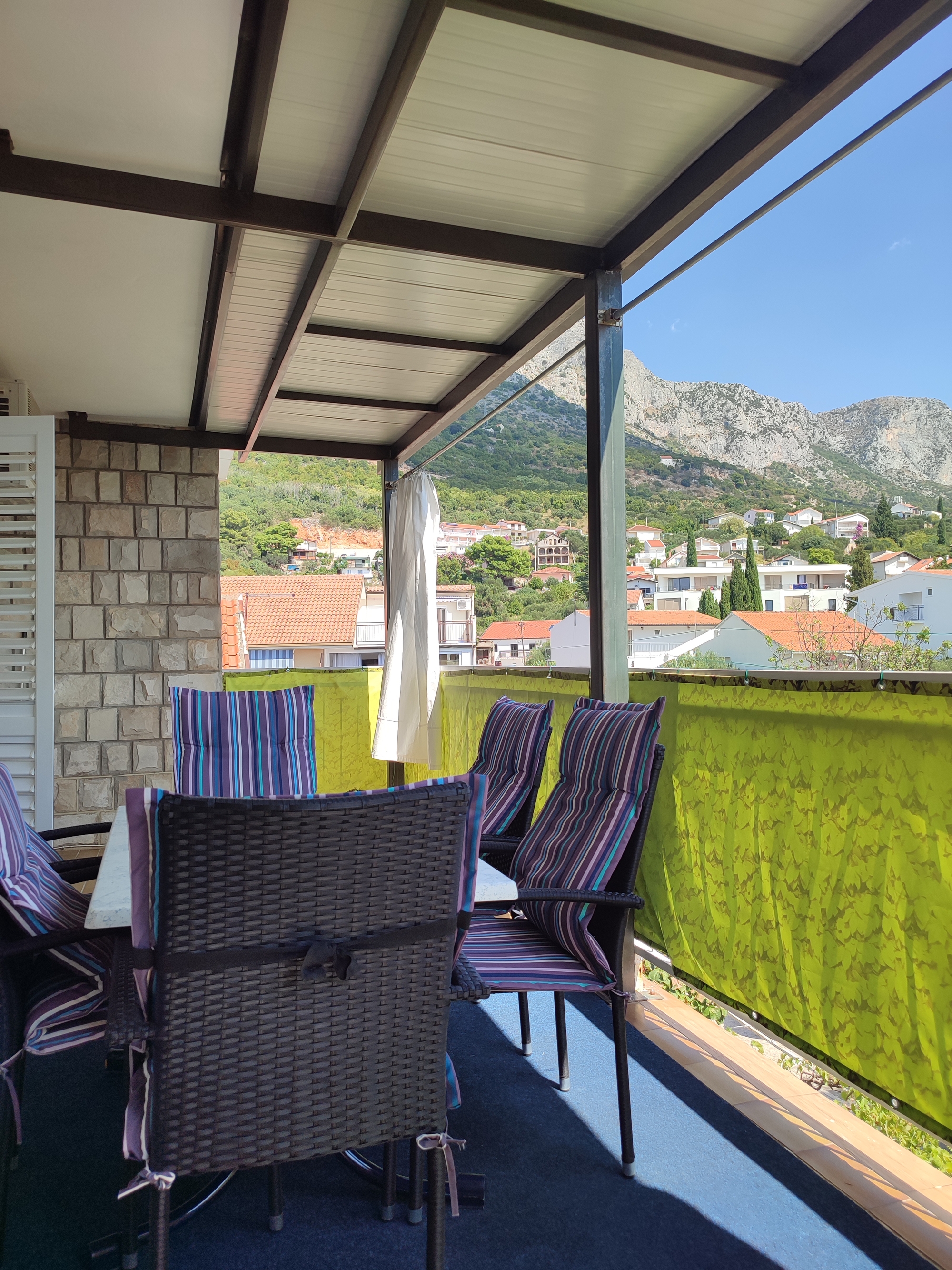 Two bedroom apartment with terrace and sea view Podaca, Makarska  A-b