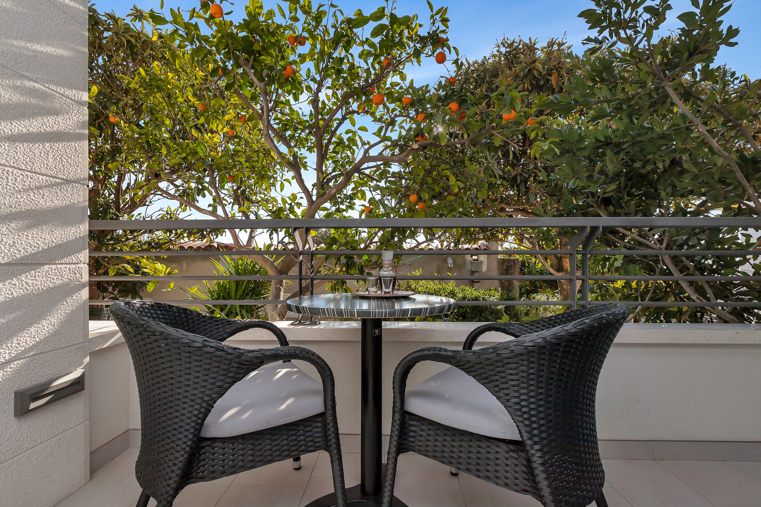 One bedroom apartment near beach Baška Voda, Makarska  A-a
