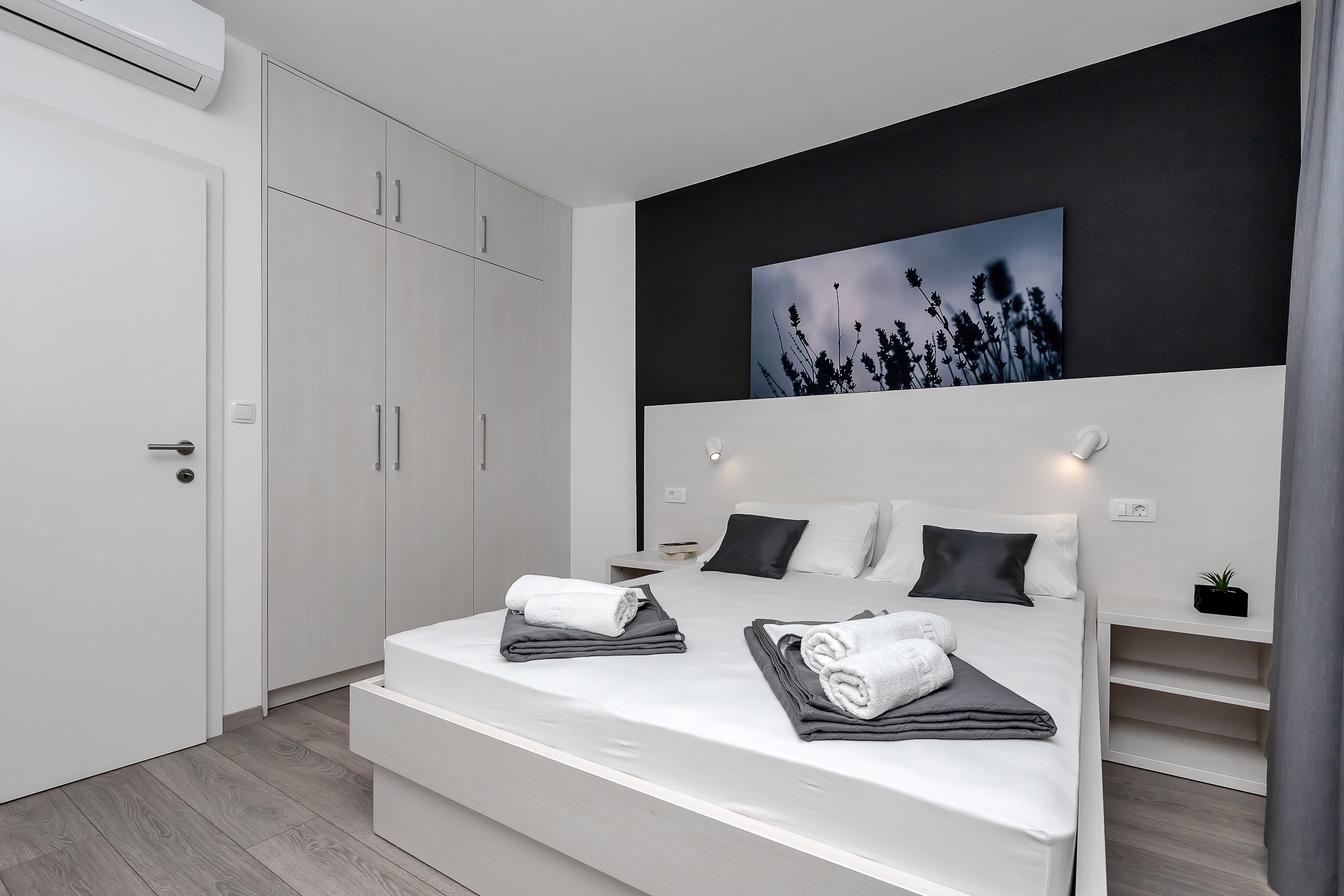 One bedroom apartment near beach Baška Voda, Makarska  A-b